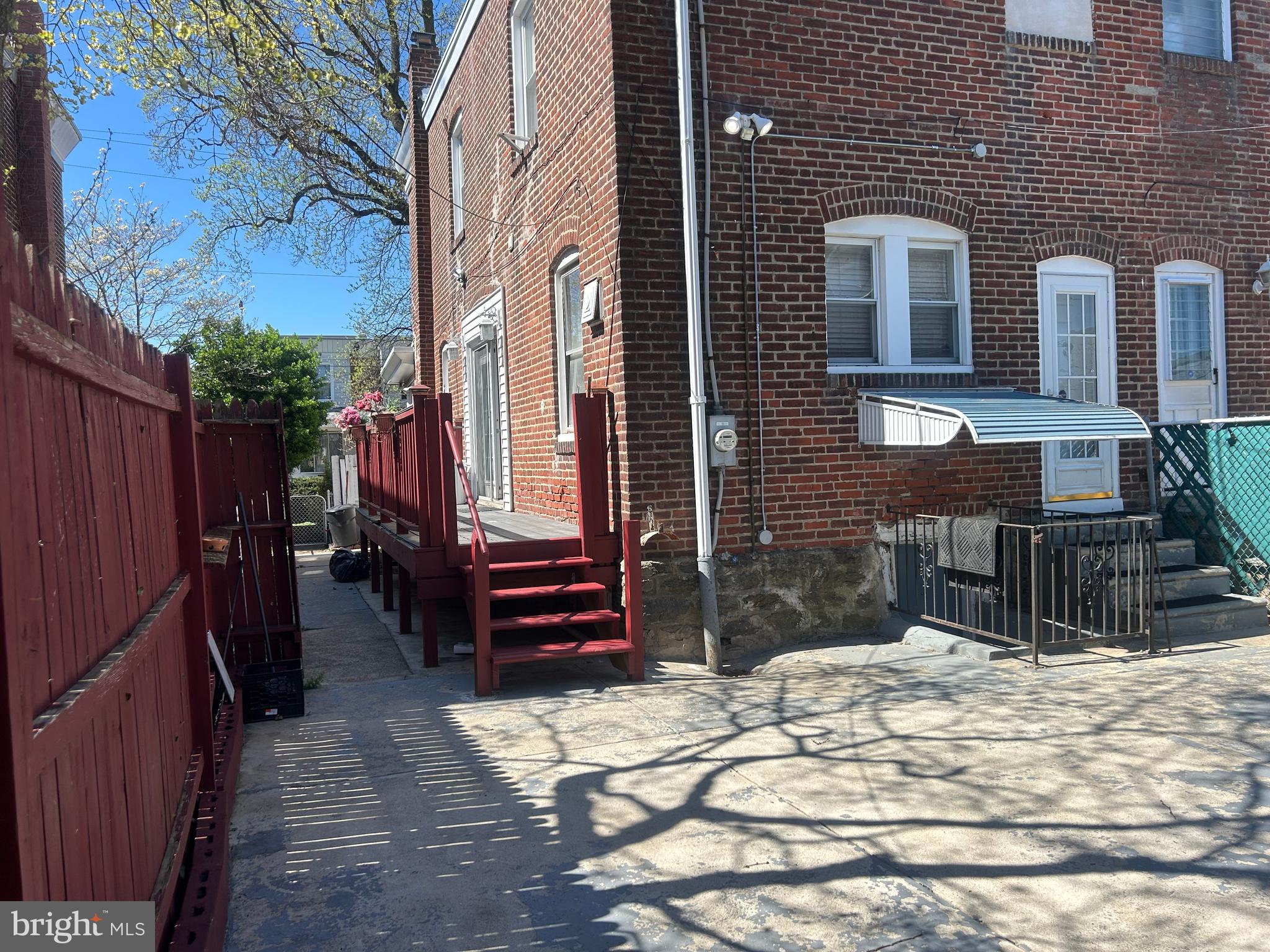 MAYFAIR - Residential