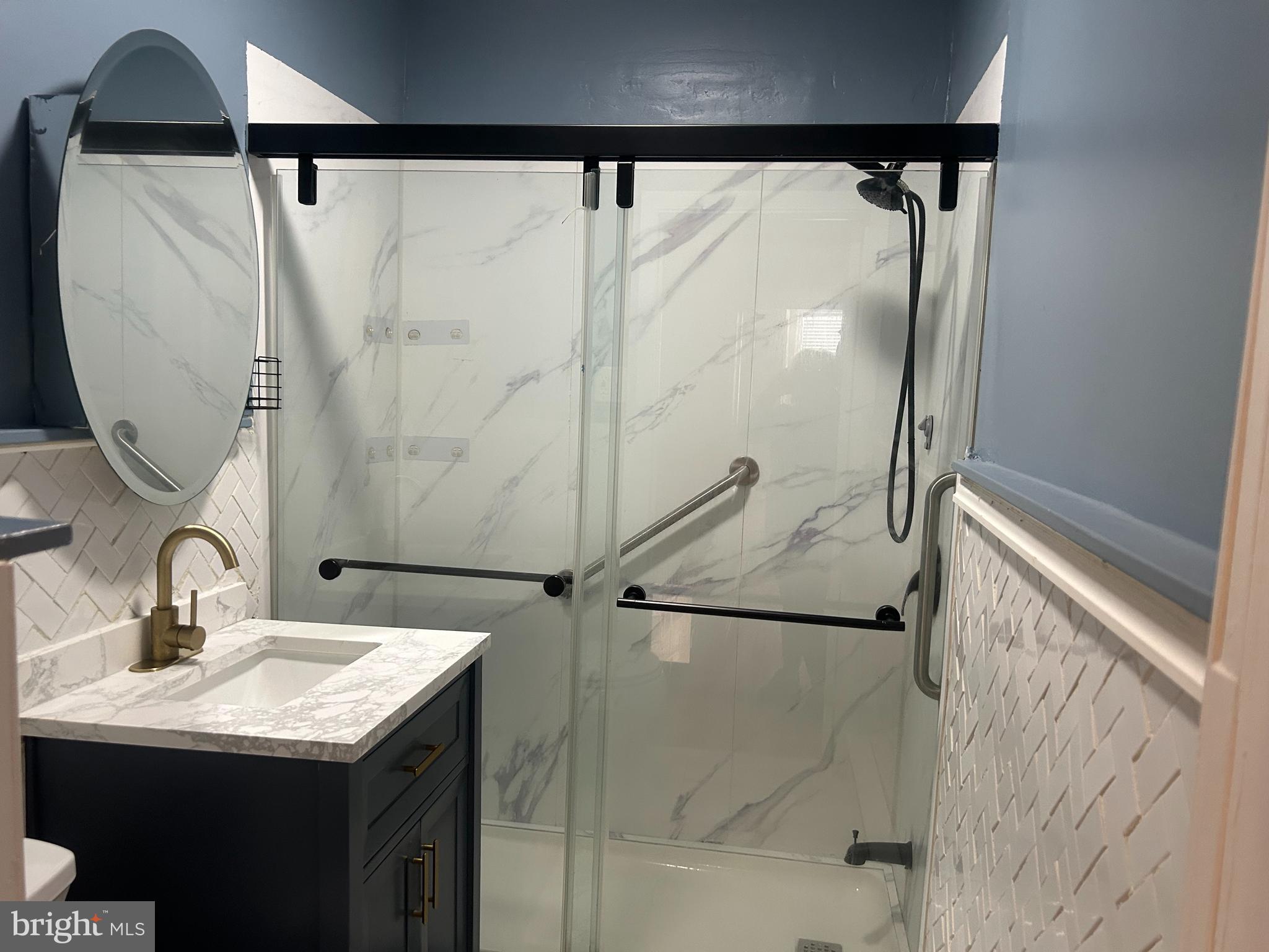 MAYFAIR - Residential