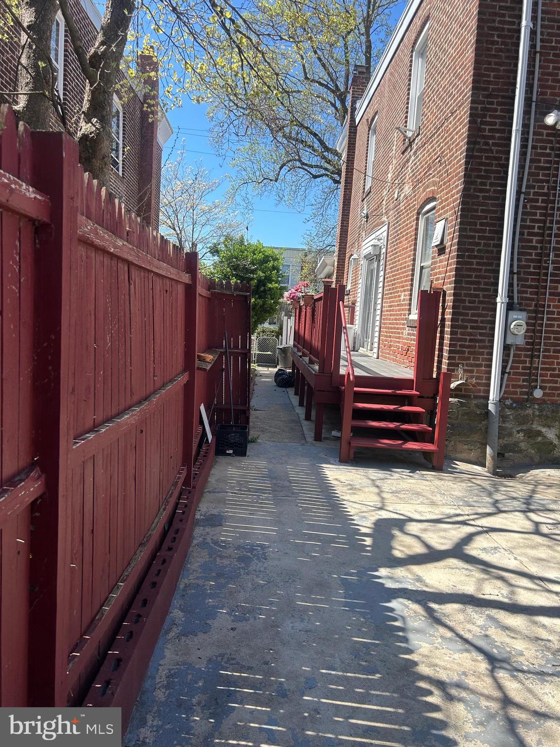 MAYFAIR - Residential