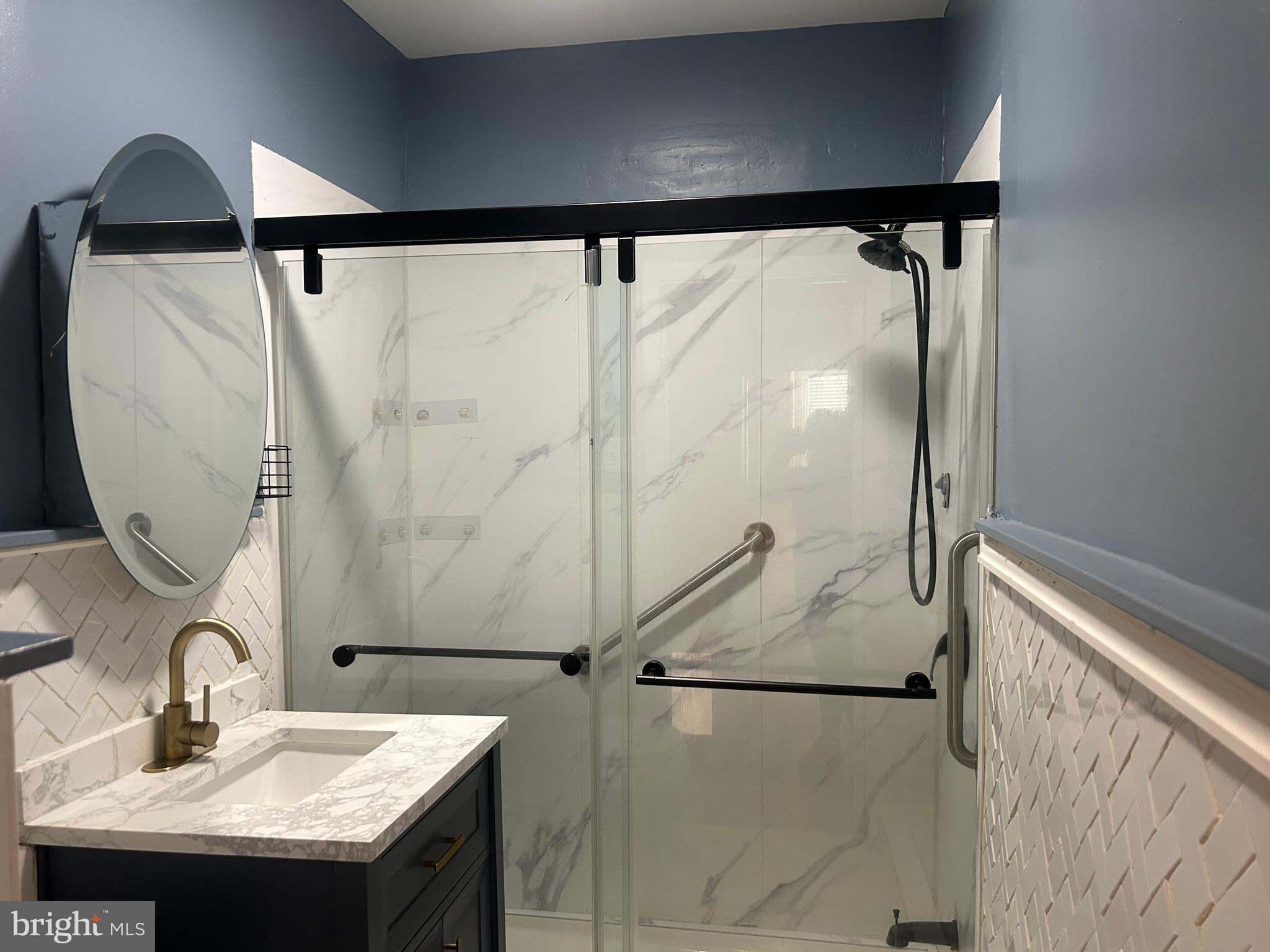 MAYFAIR - Residential