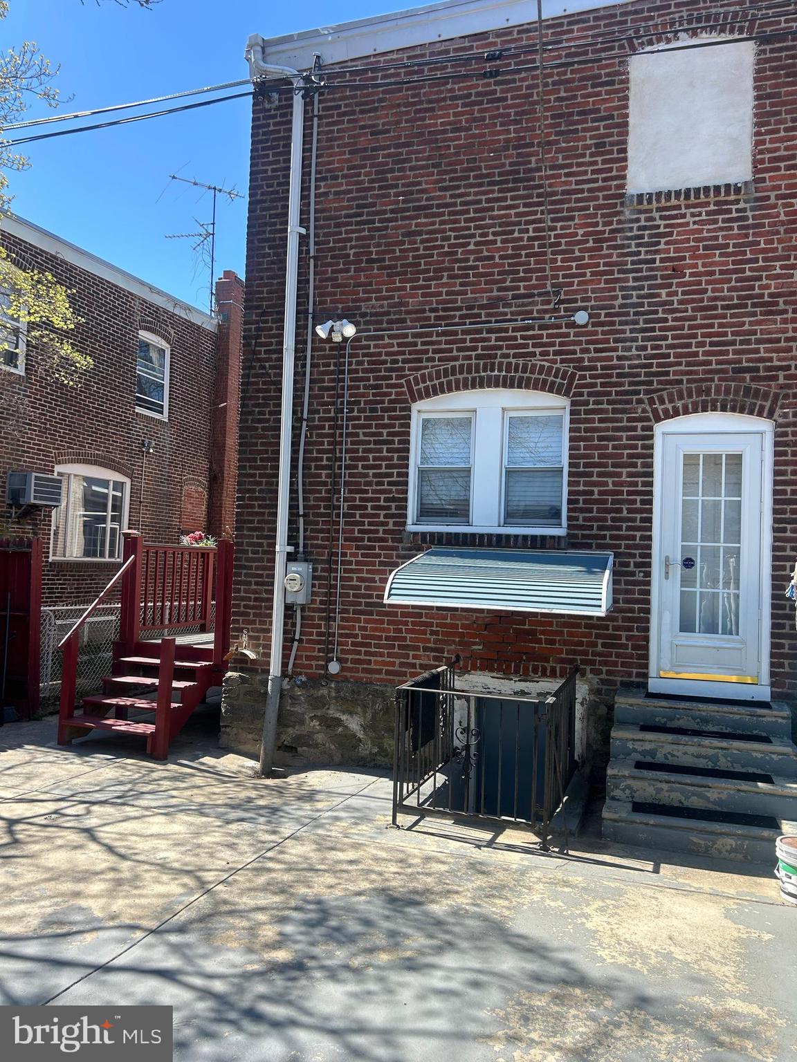 MAYFAIR - Residential