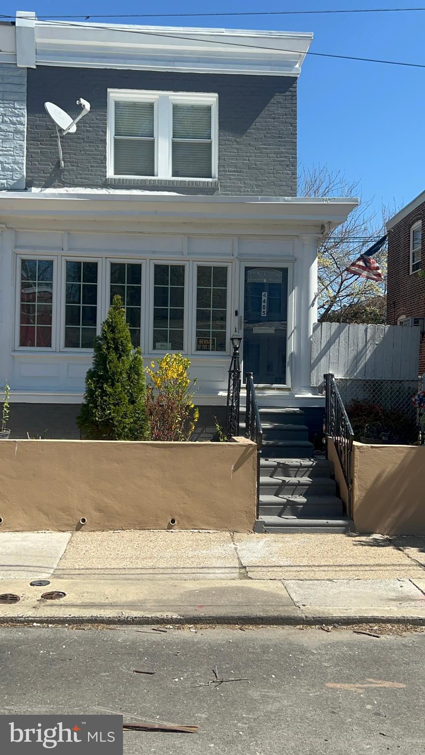 MAYFAIR - Residential