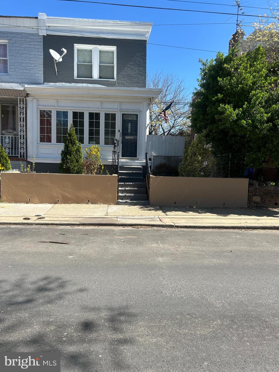 MAYFAIR - Residential