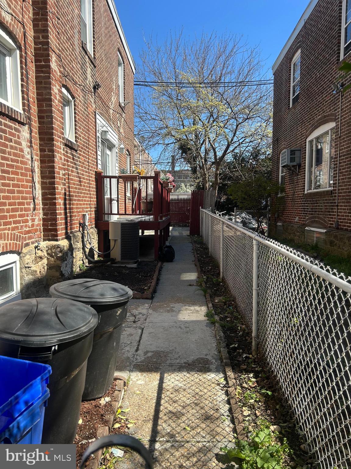 MAYFAIR - Residential