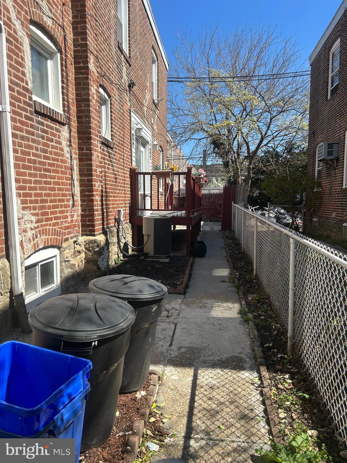 MAYFAIR - Residential