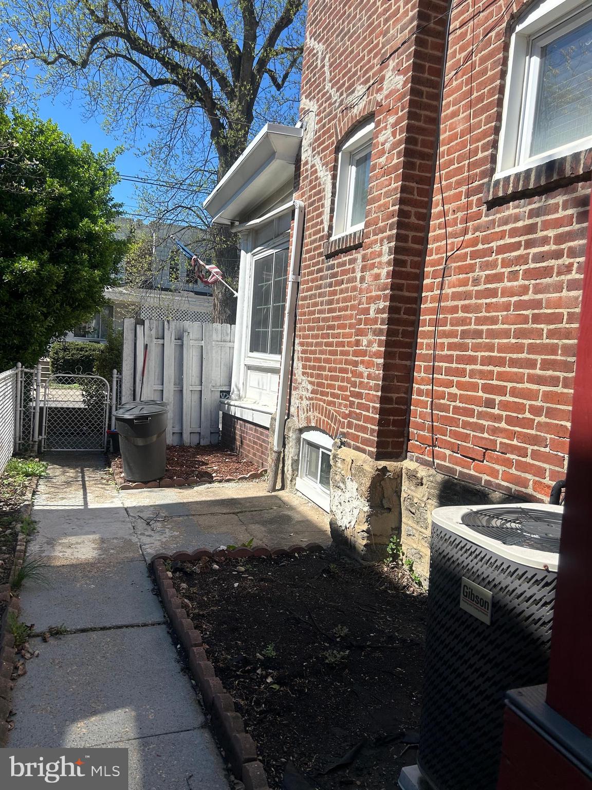 MAYFAIR - Residential