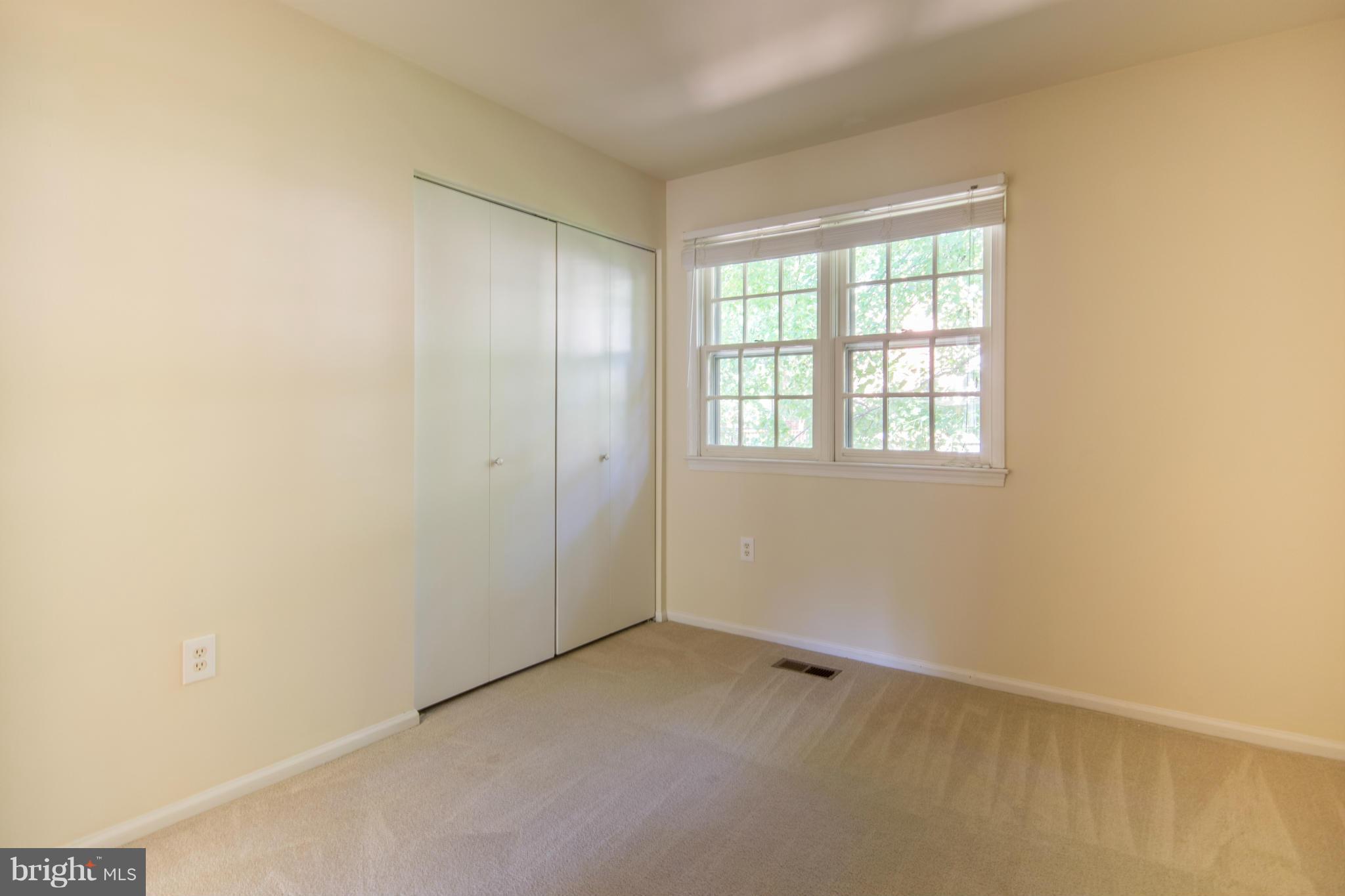 HUNTINGTON AT MT VERNON - Residential