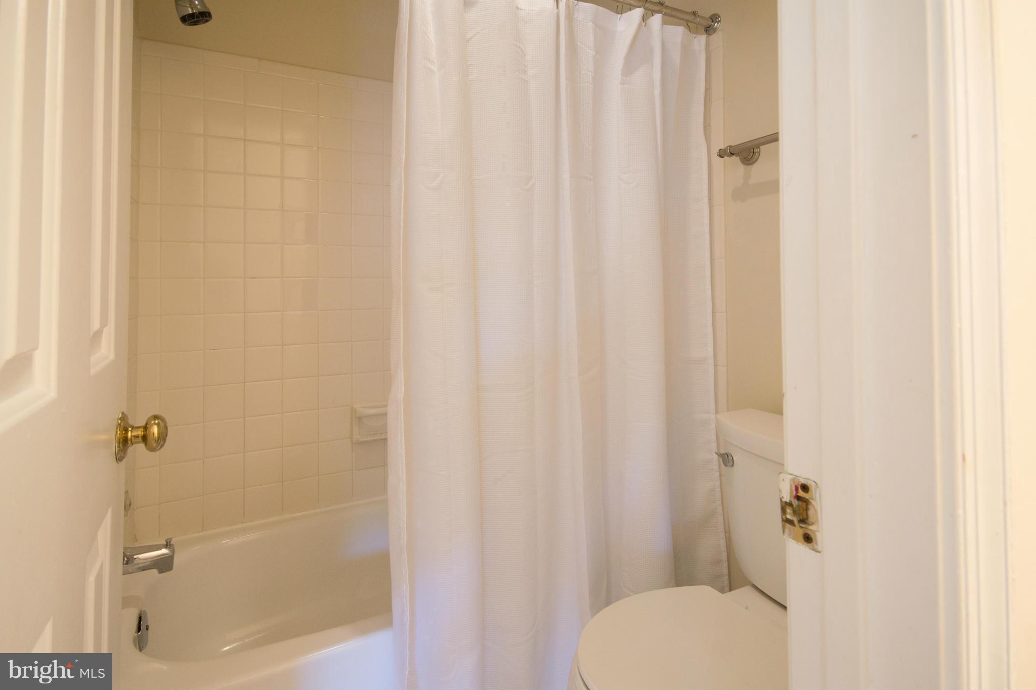 HUNTINGTON AT MT VERNON - Residential