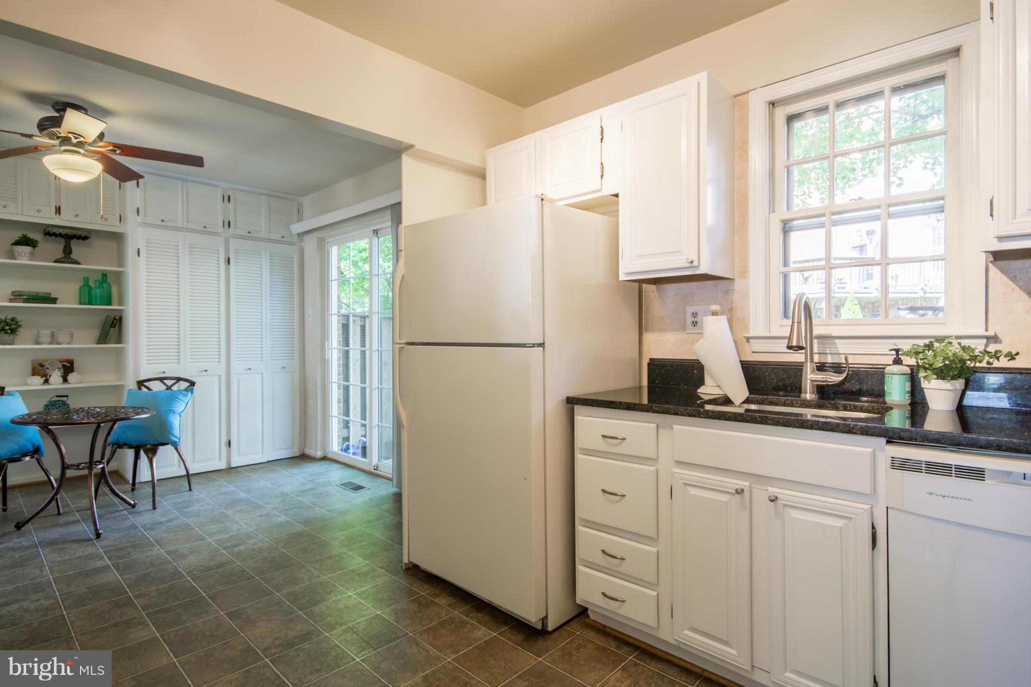 HUNTINGTON AT MT VERNON - Residential