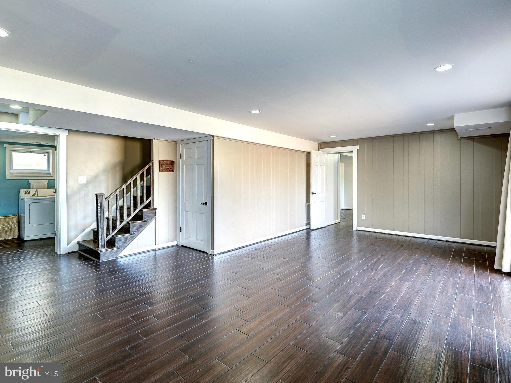 RAVENSWORTH PARK - Residential Lease