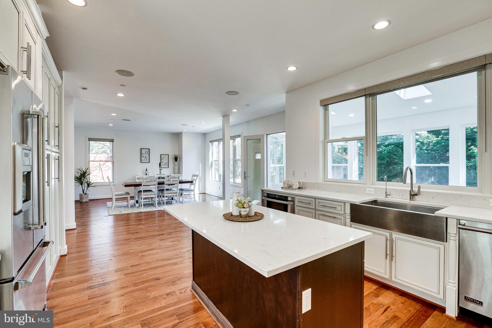 GEORGETOWN VILLAGE - Residential