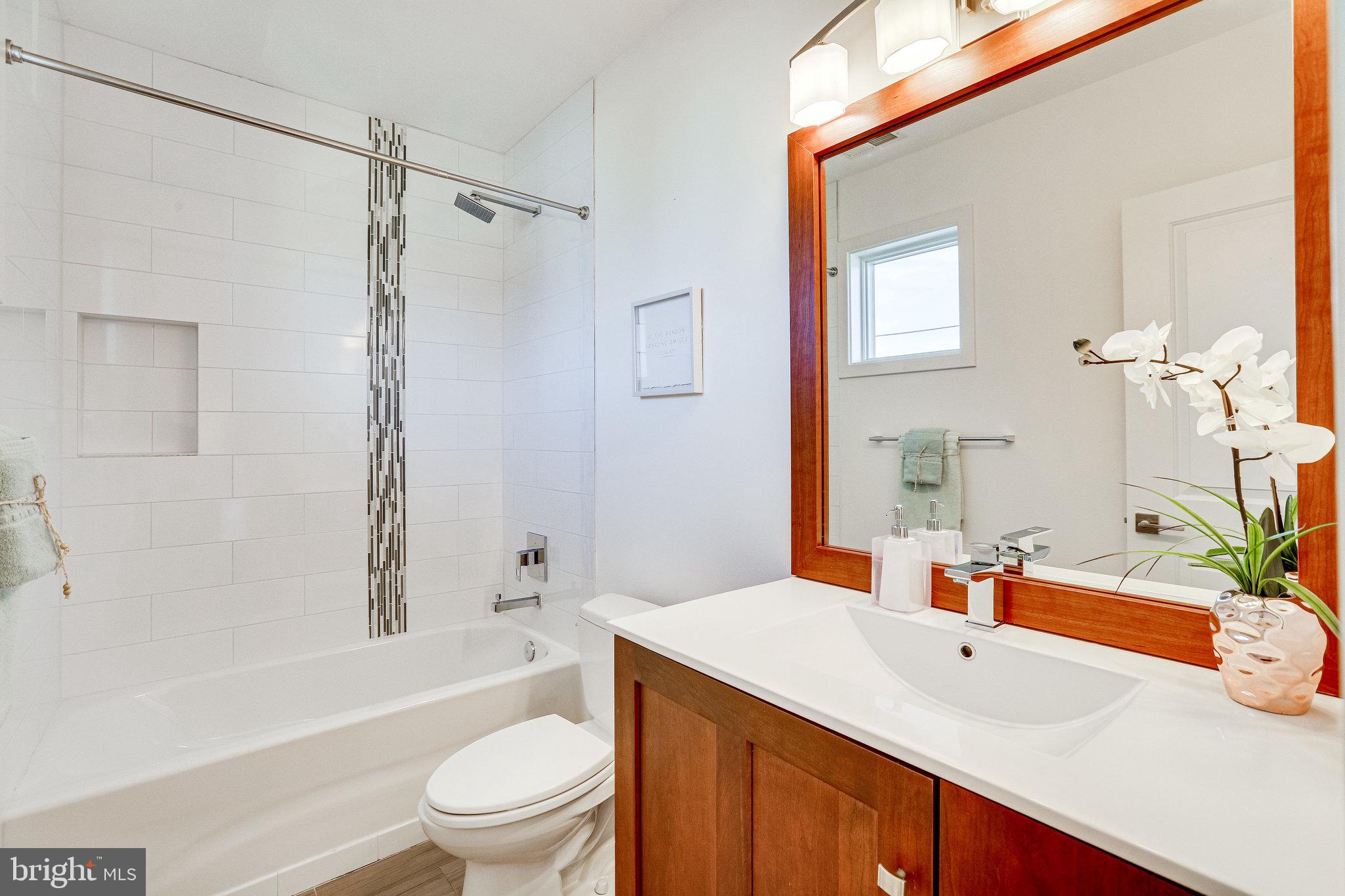 GEORGETOWN VILLAGE - Residential