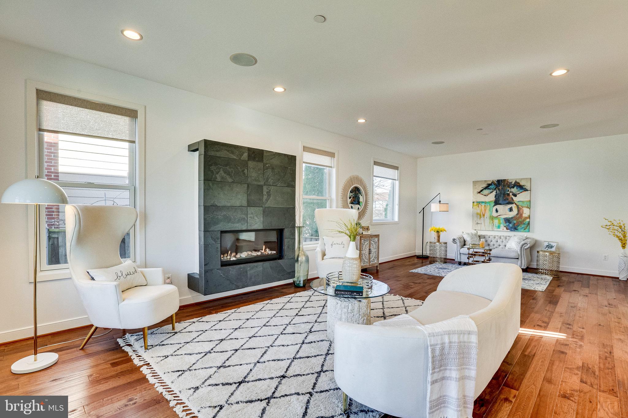 GEORGETOWN VILLAGE - Residential