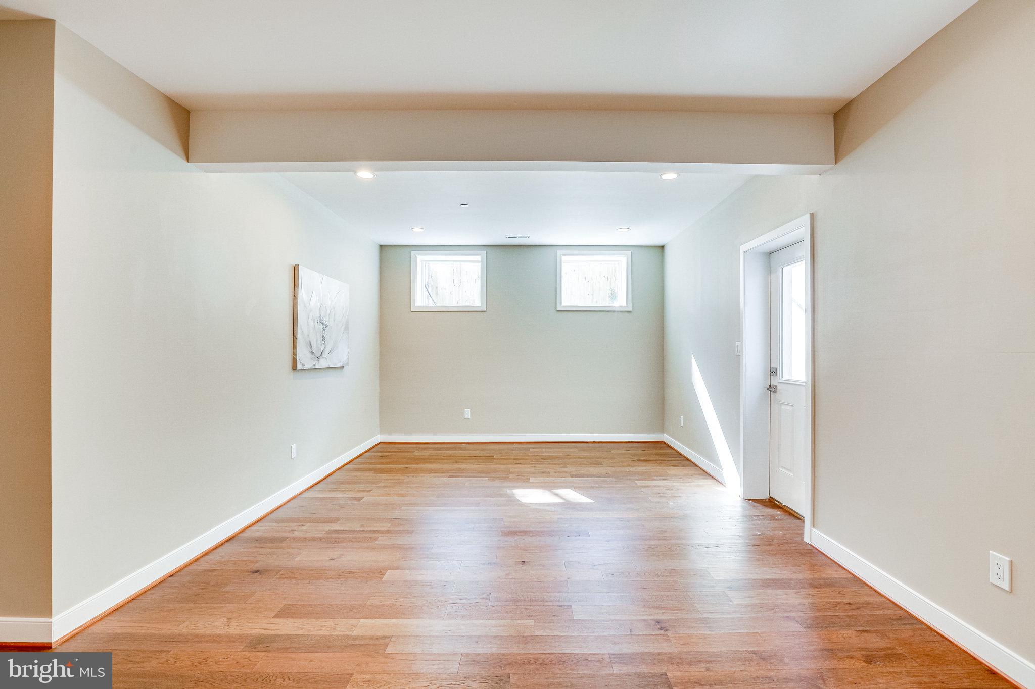 GEORGETOWN VILLAGE - Residential