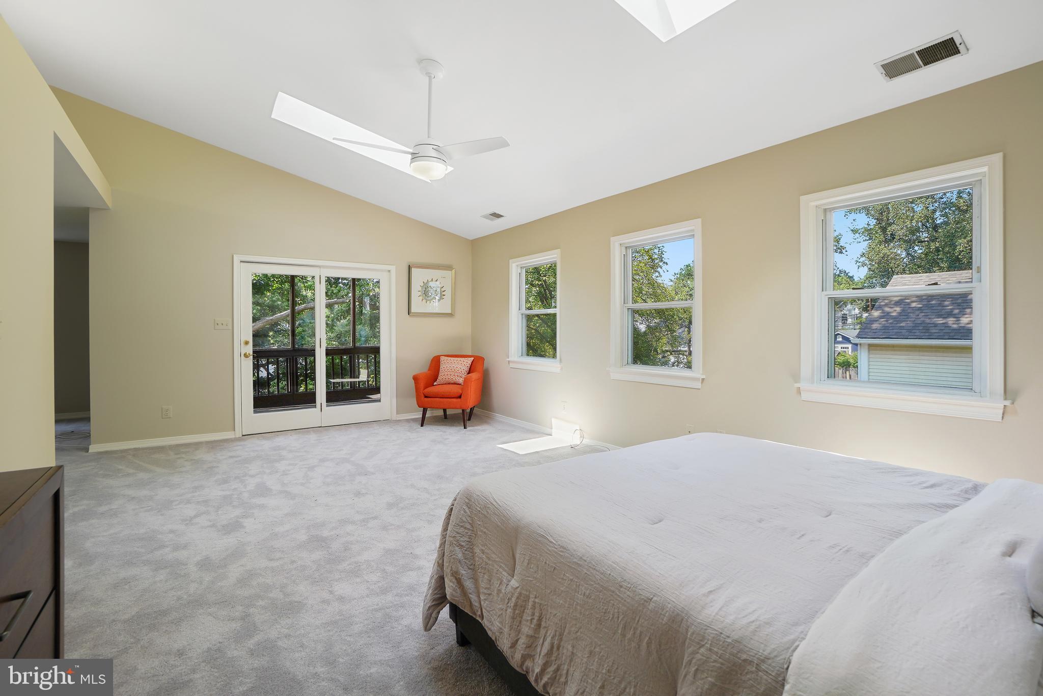 SILVER SPRING - Residential