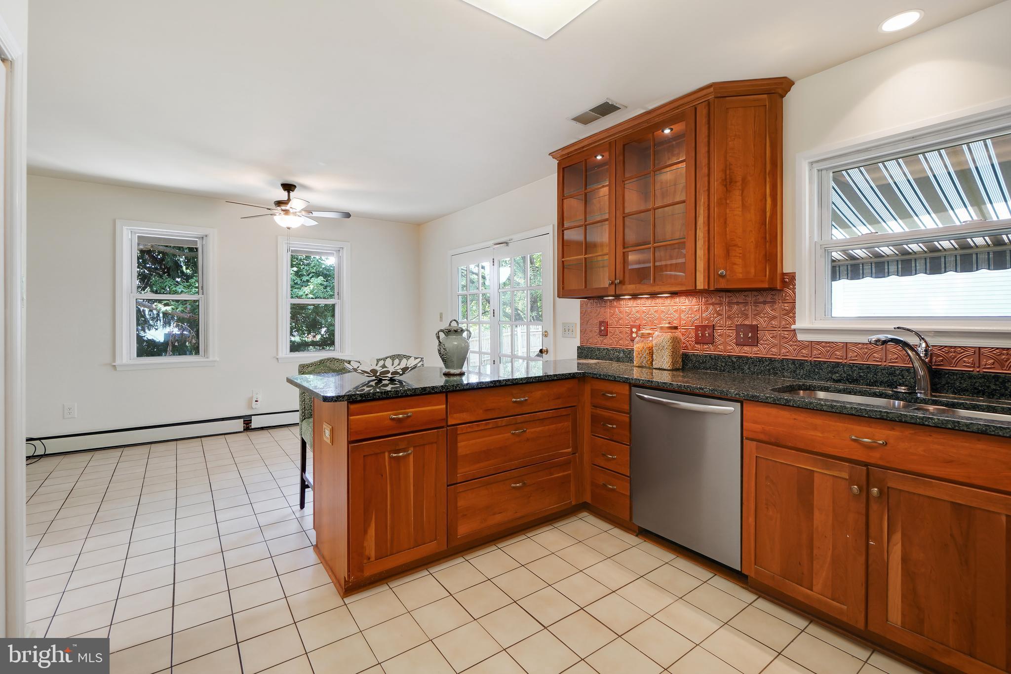 SILVER SPRING - Residential