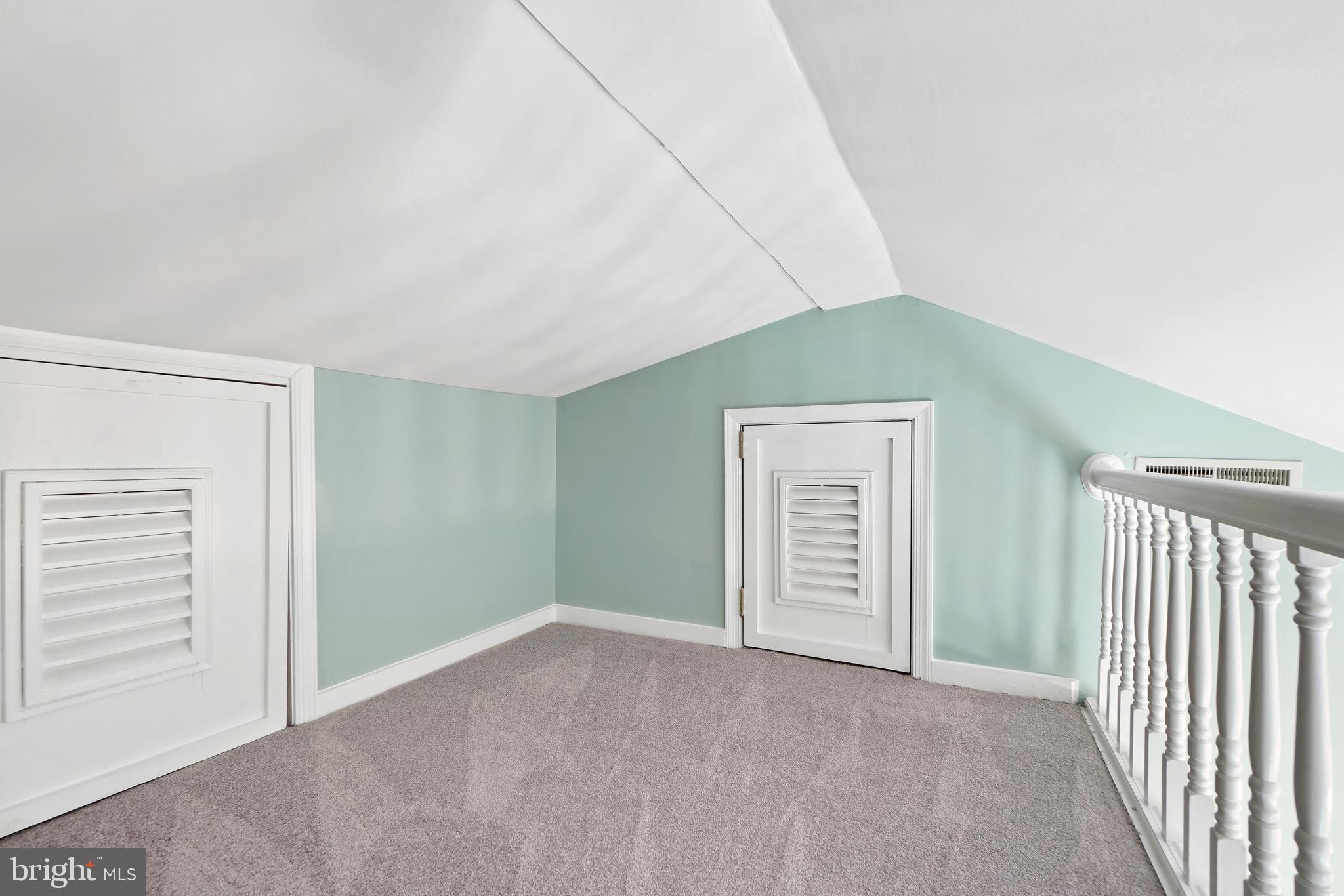 SILVER SPRING - Residential