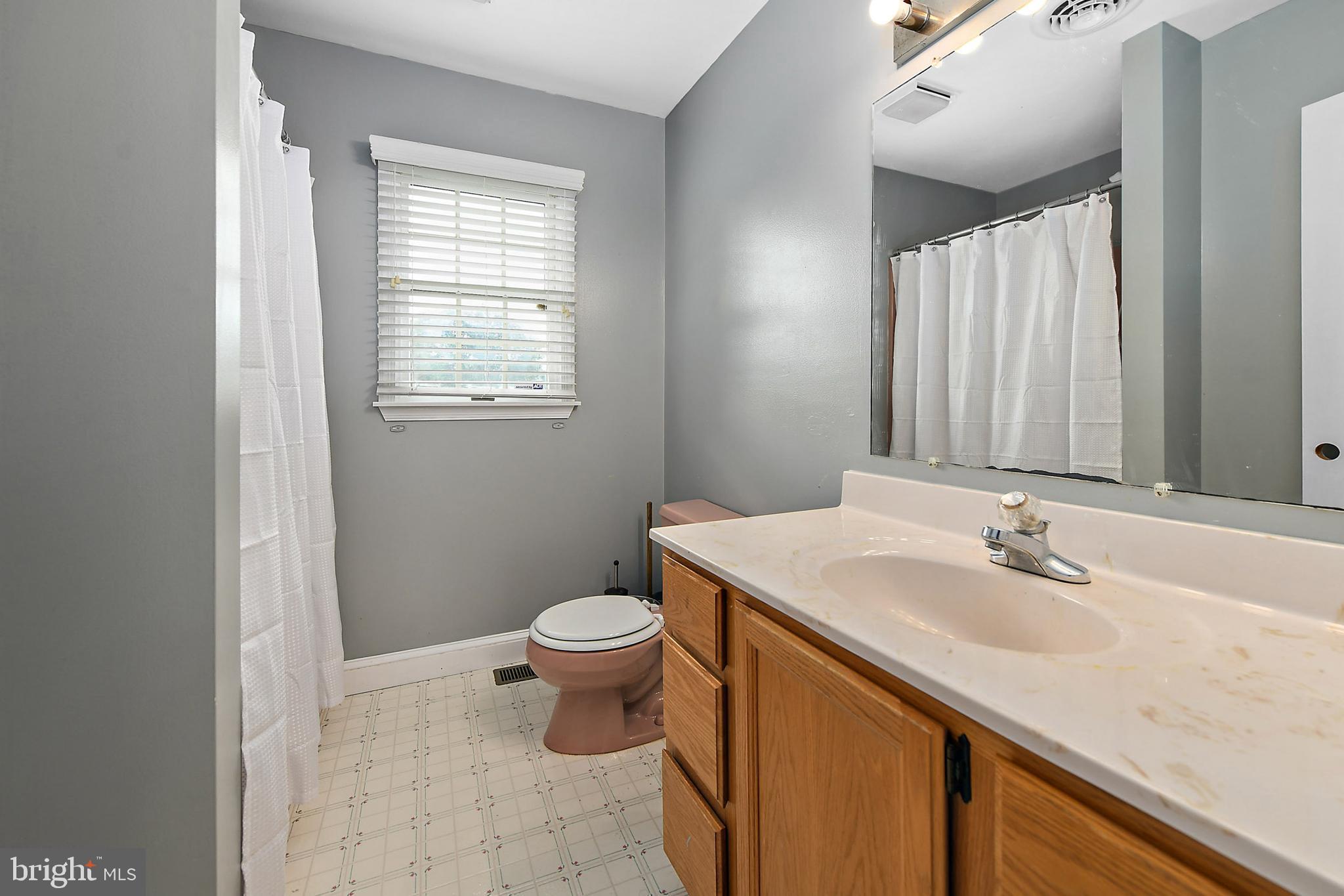 KING WILLIAMS COURT - Residential