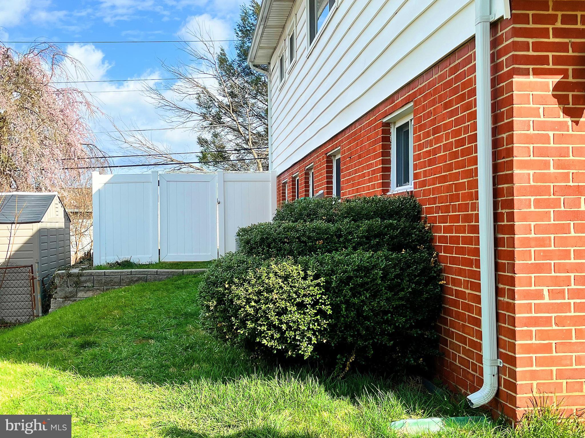 WESTVIEW PARK - Residential
