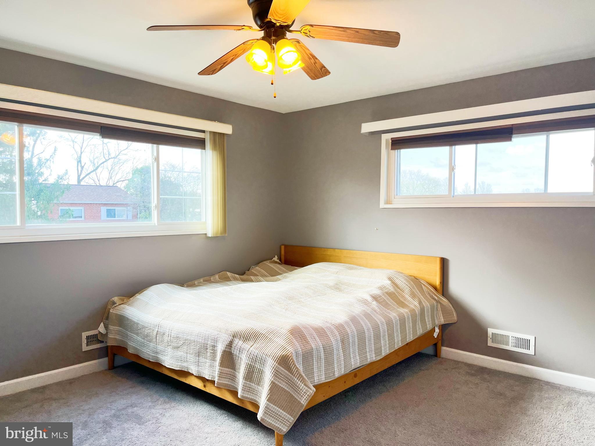 WESTVIEW PARK - Residential