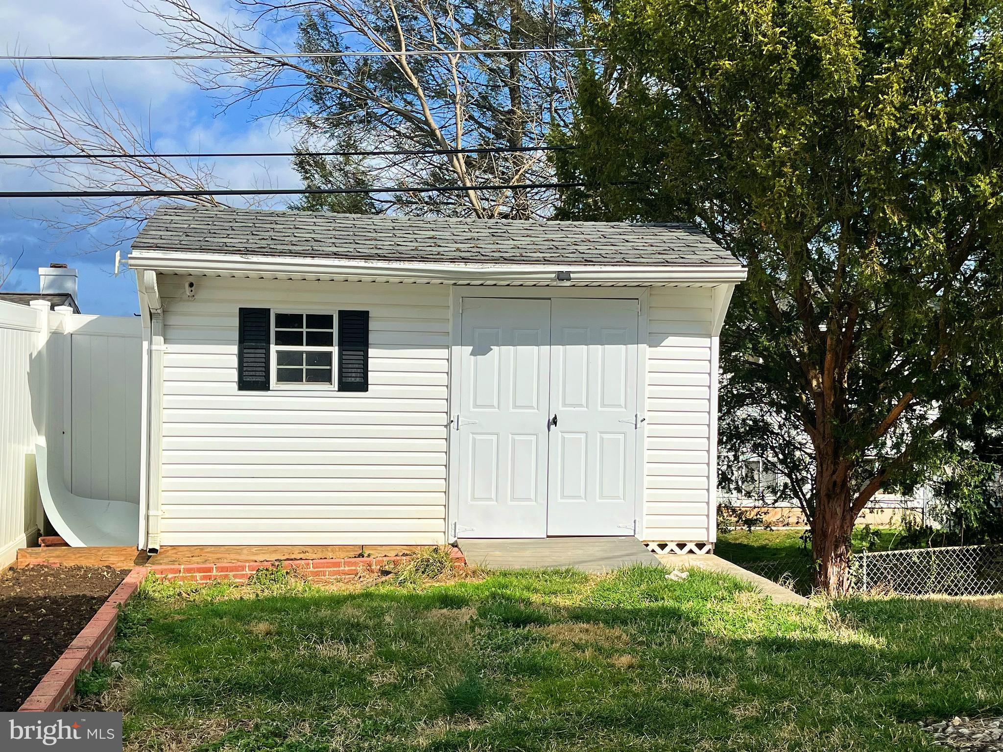 WESTVIEW PARK - Residential