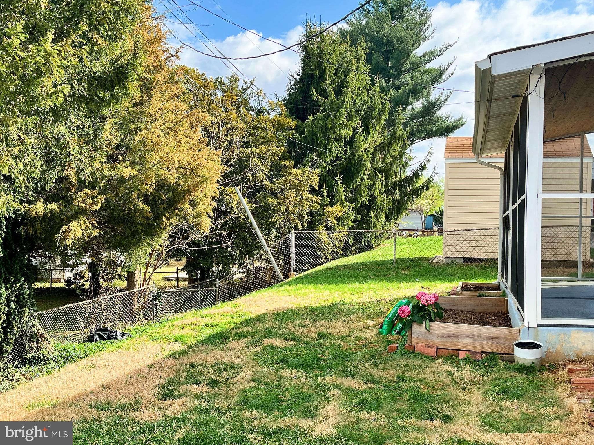 WESTVIEW PARK - Residential