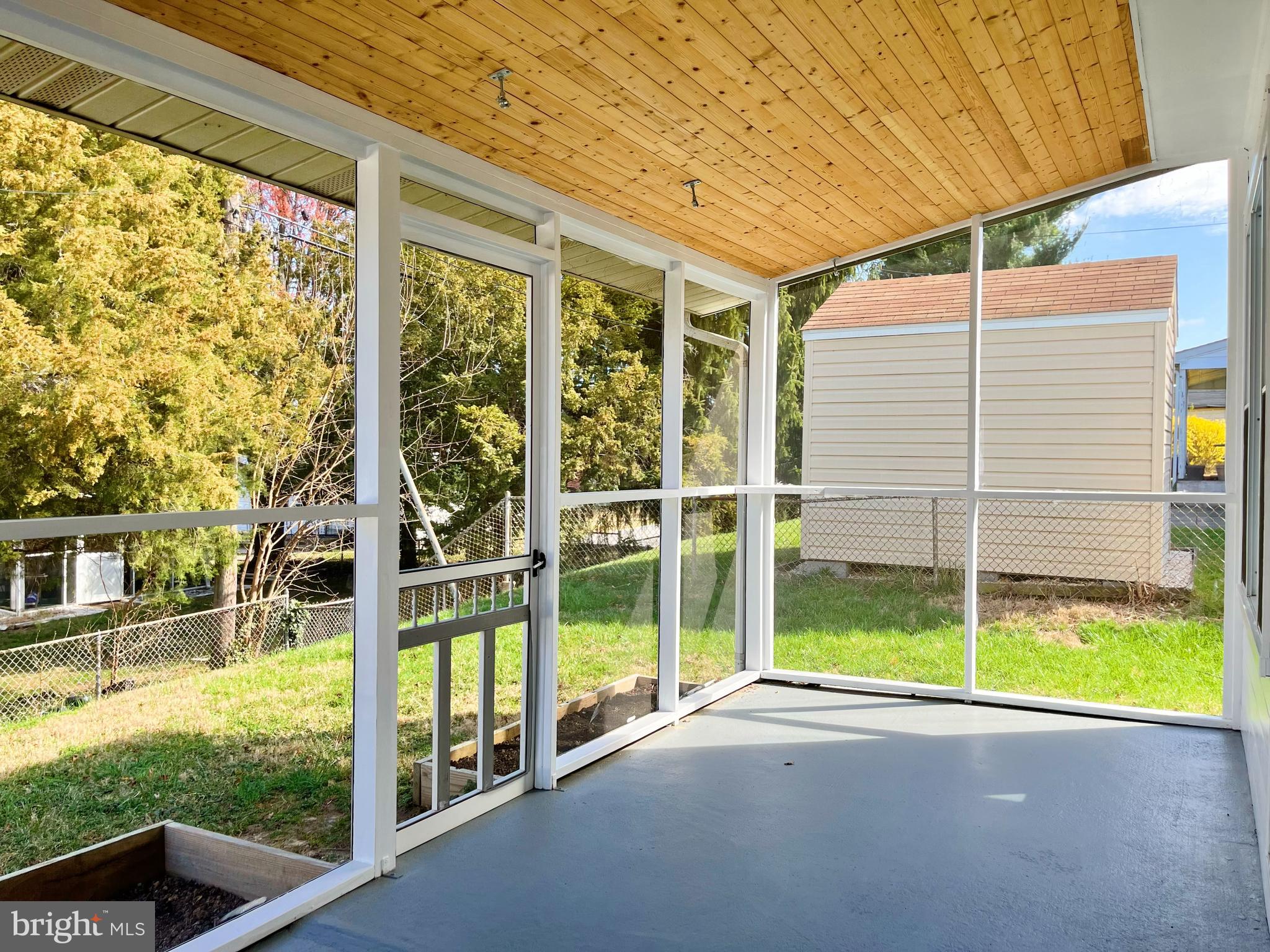 WESTVIEW PARK - Residential