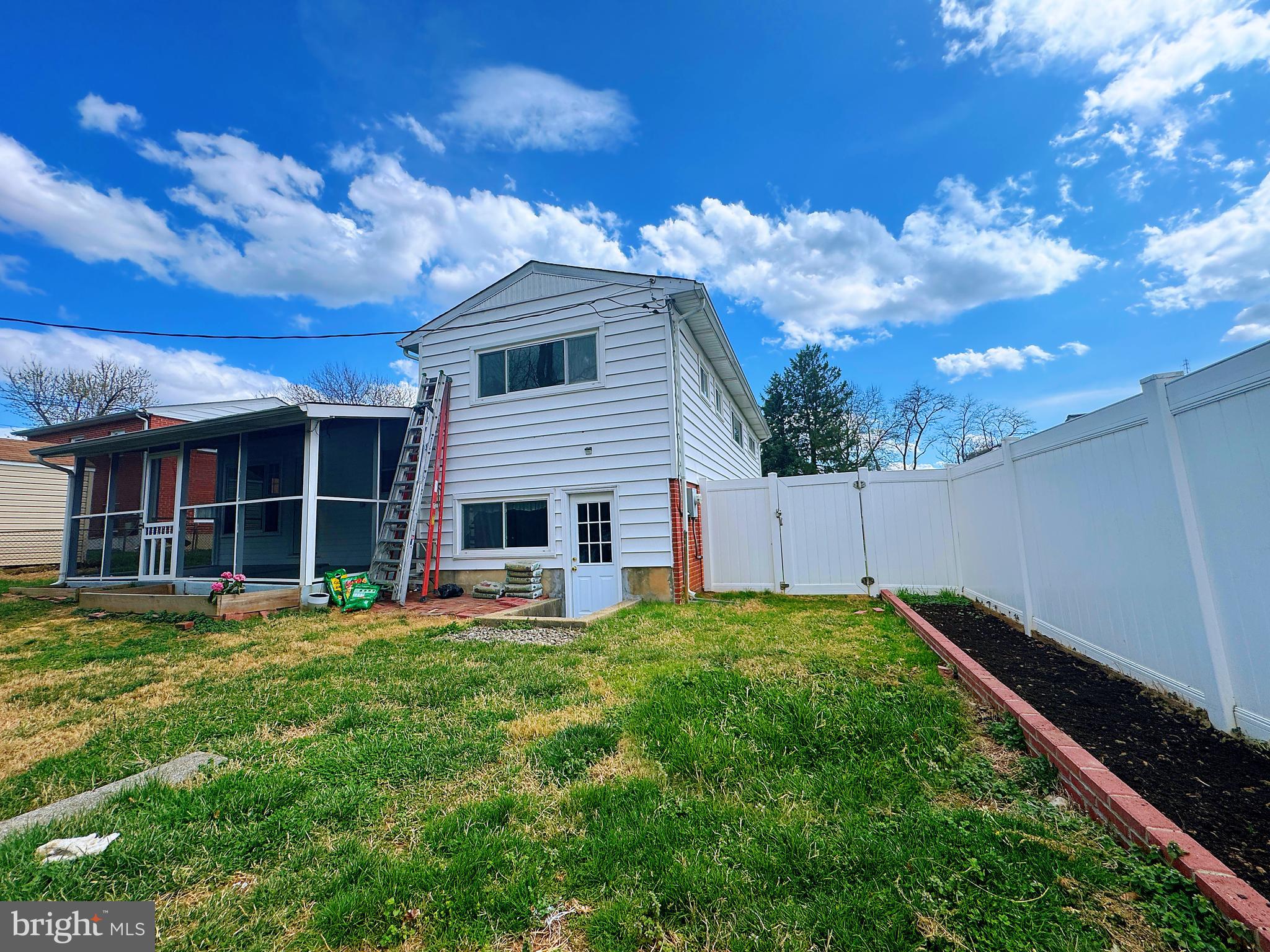 WESTVIEW PARK - Residential