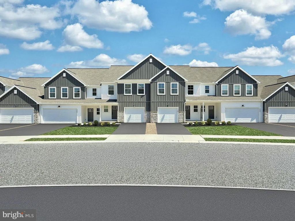 Photo of 7884 Briarwood Drive, HARRISBURG, PA 17112 (MLS # PADA2050284)