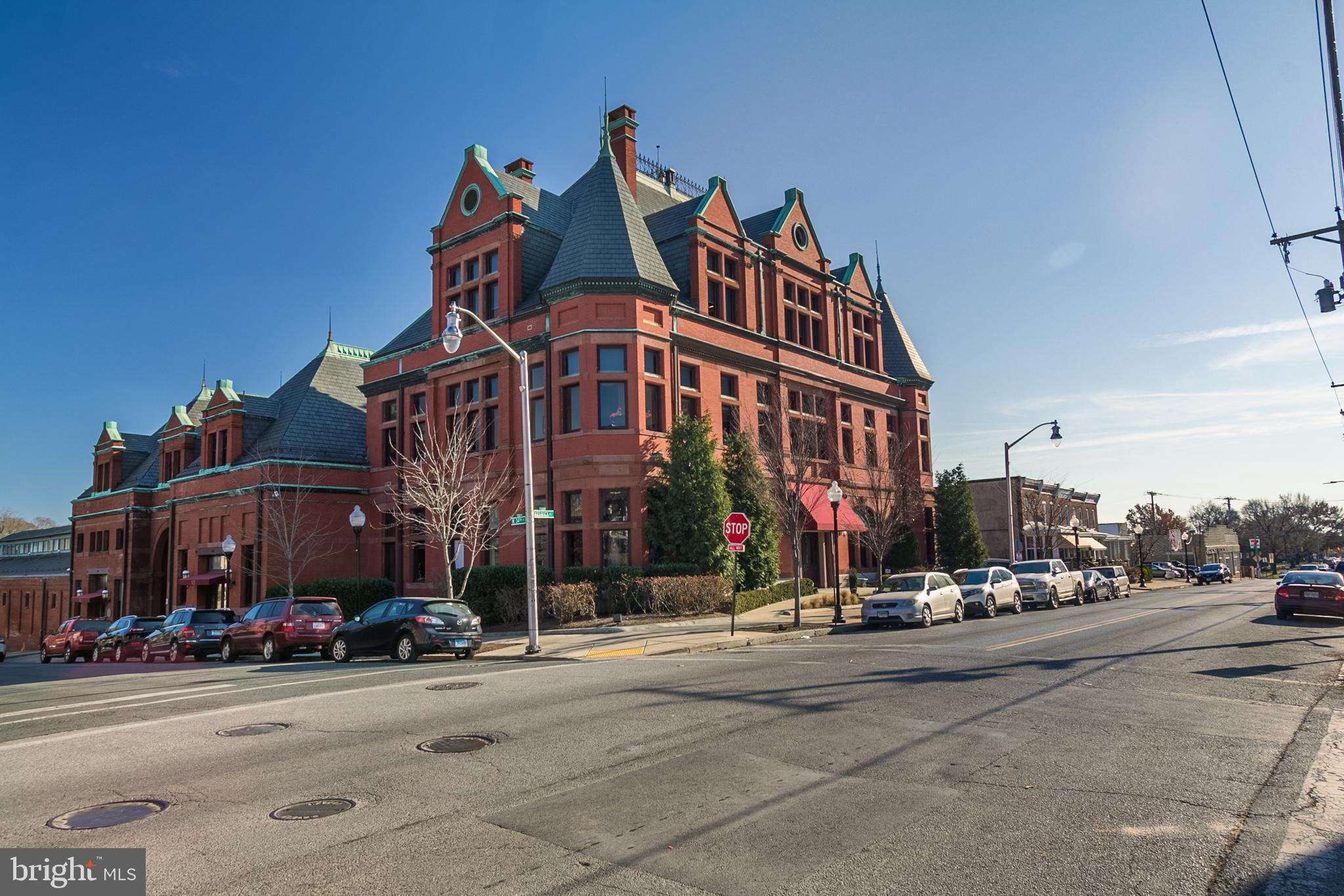 HAMPDEN HISTORIC DISTRICT - Residential