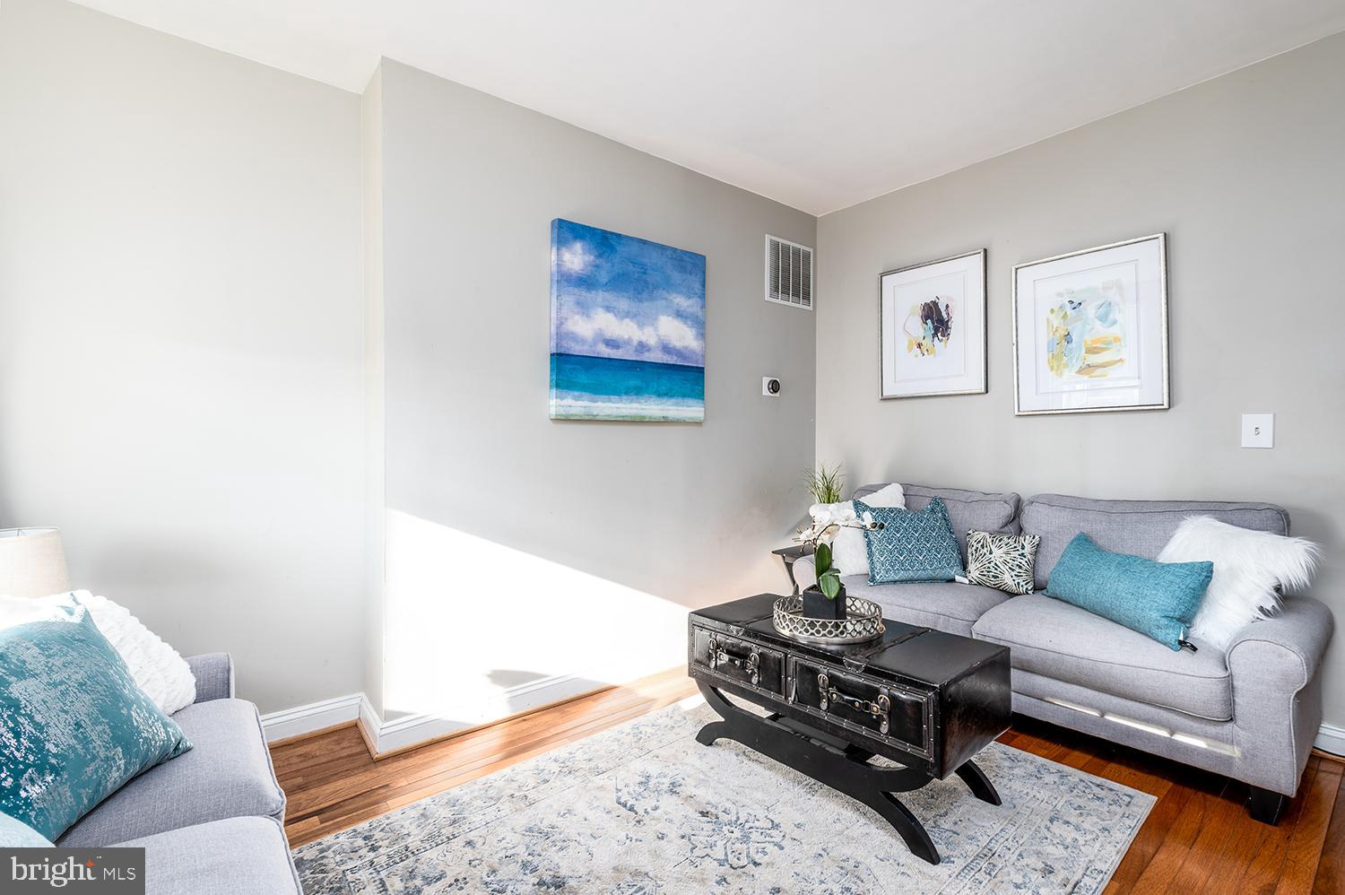 HAMPDEN HISTORIC DISTRICT - Residential