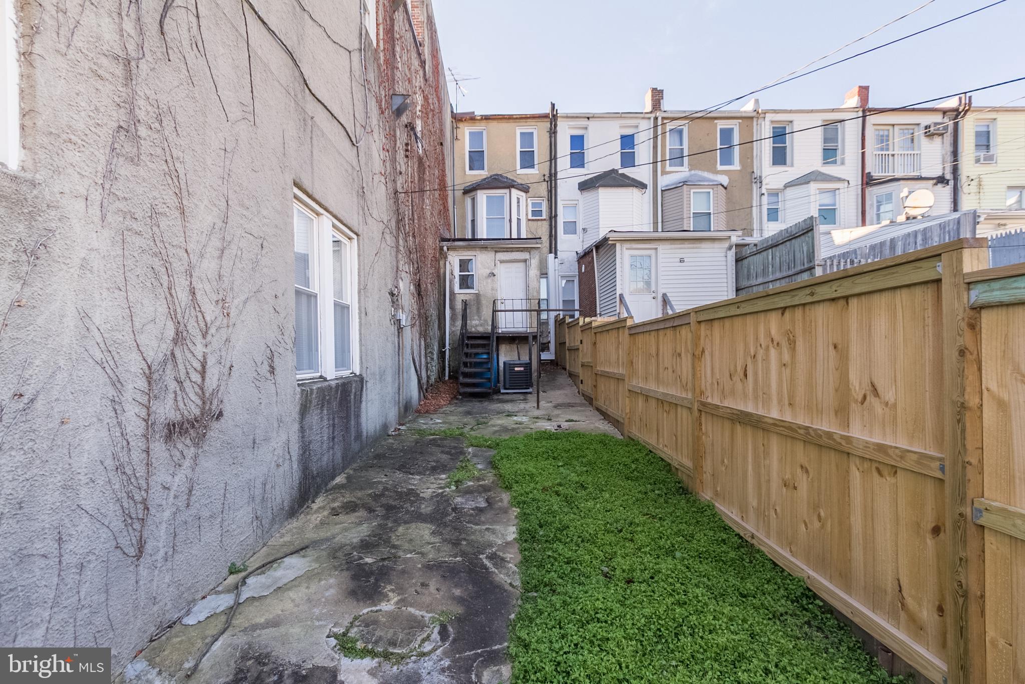 HAMPDEN HISTORIC DISTRICT - Residential