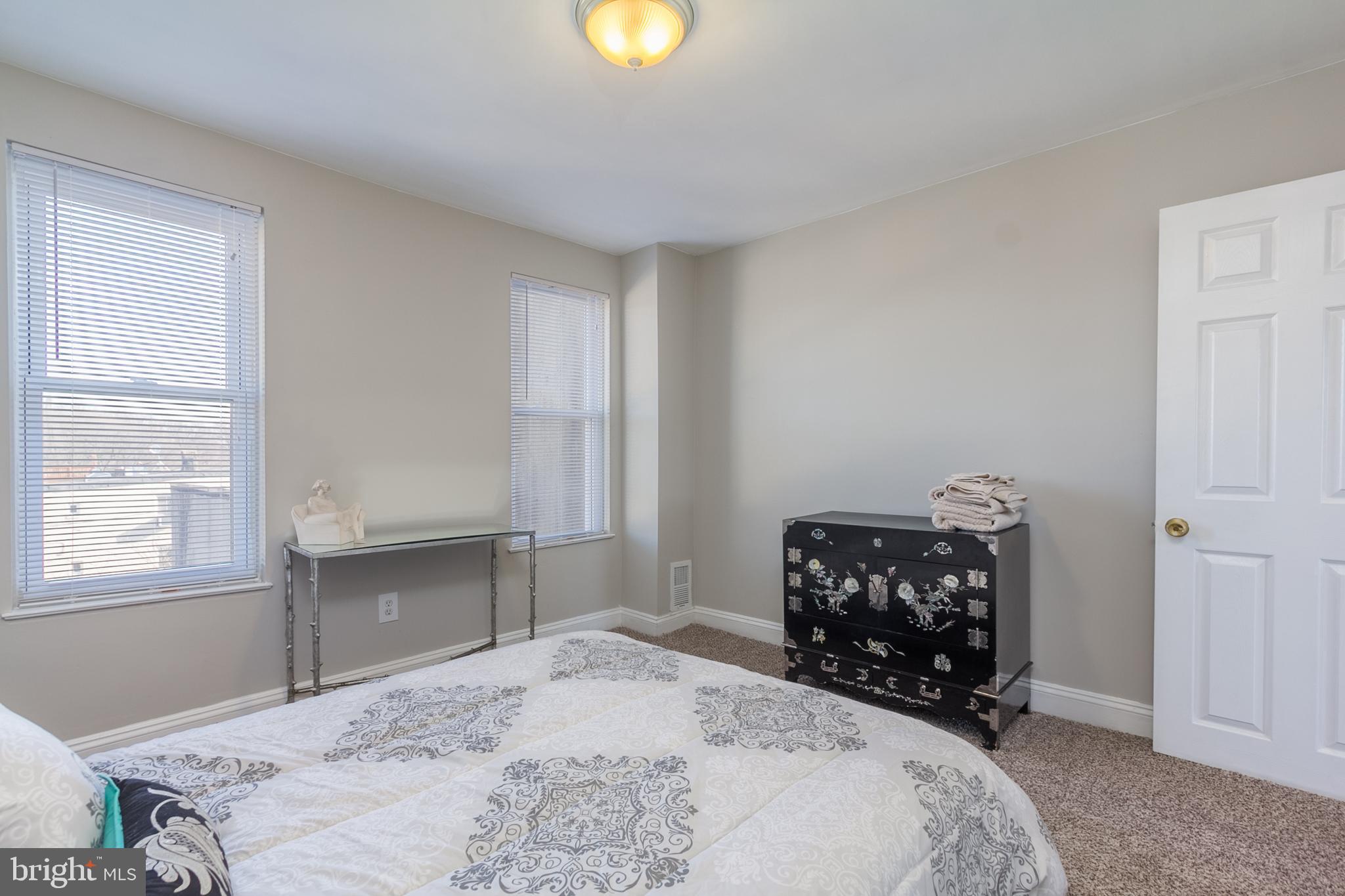 HAMPDEN HISTORIC DISTRICT - Residential