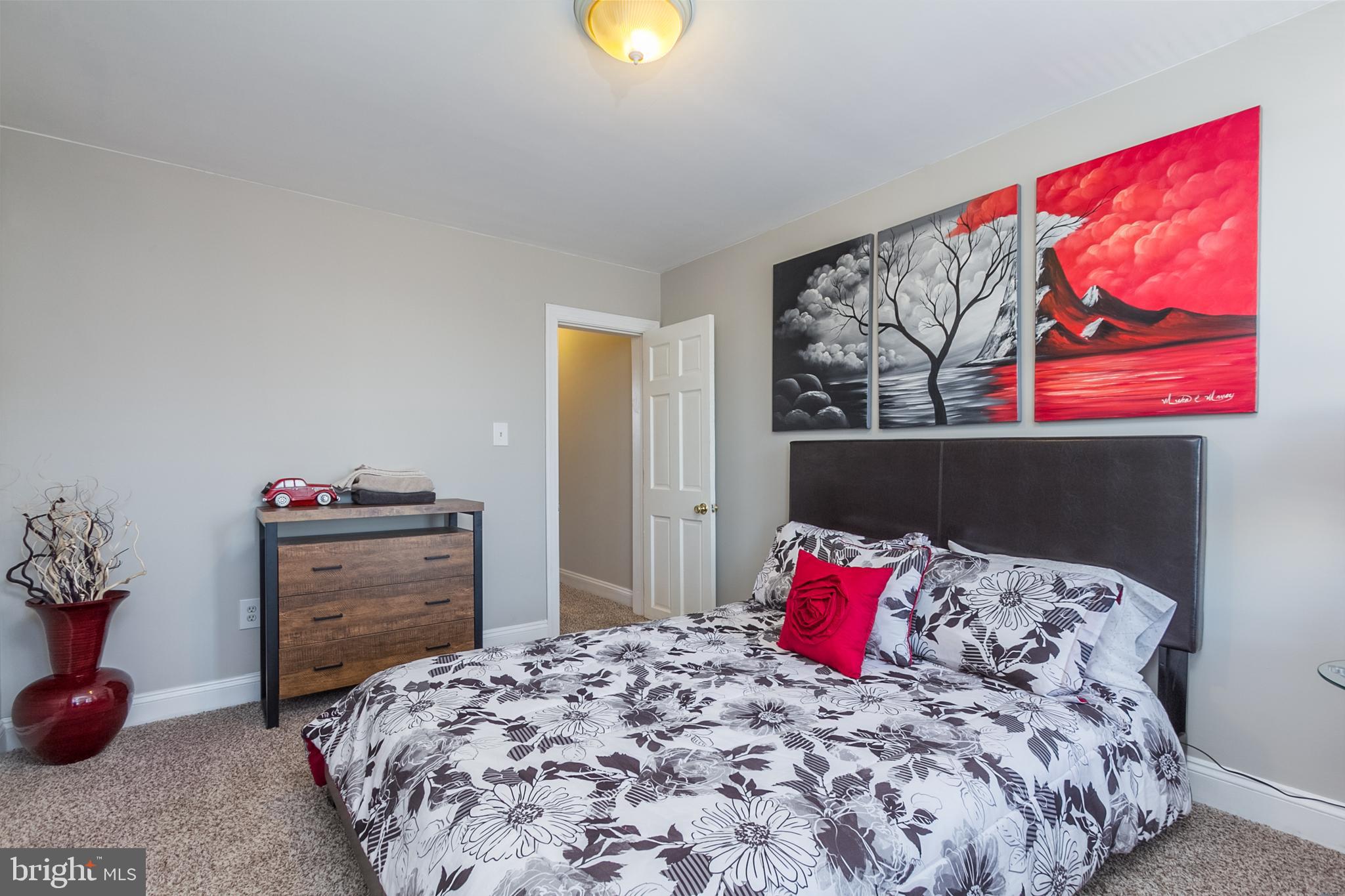 HAMPDEN HISTORIC DISTRICT - Residential