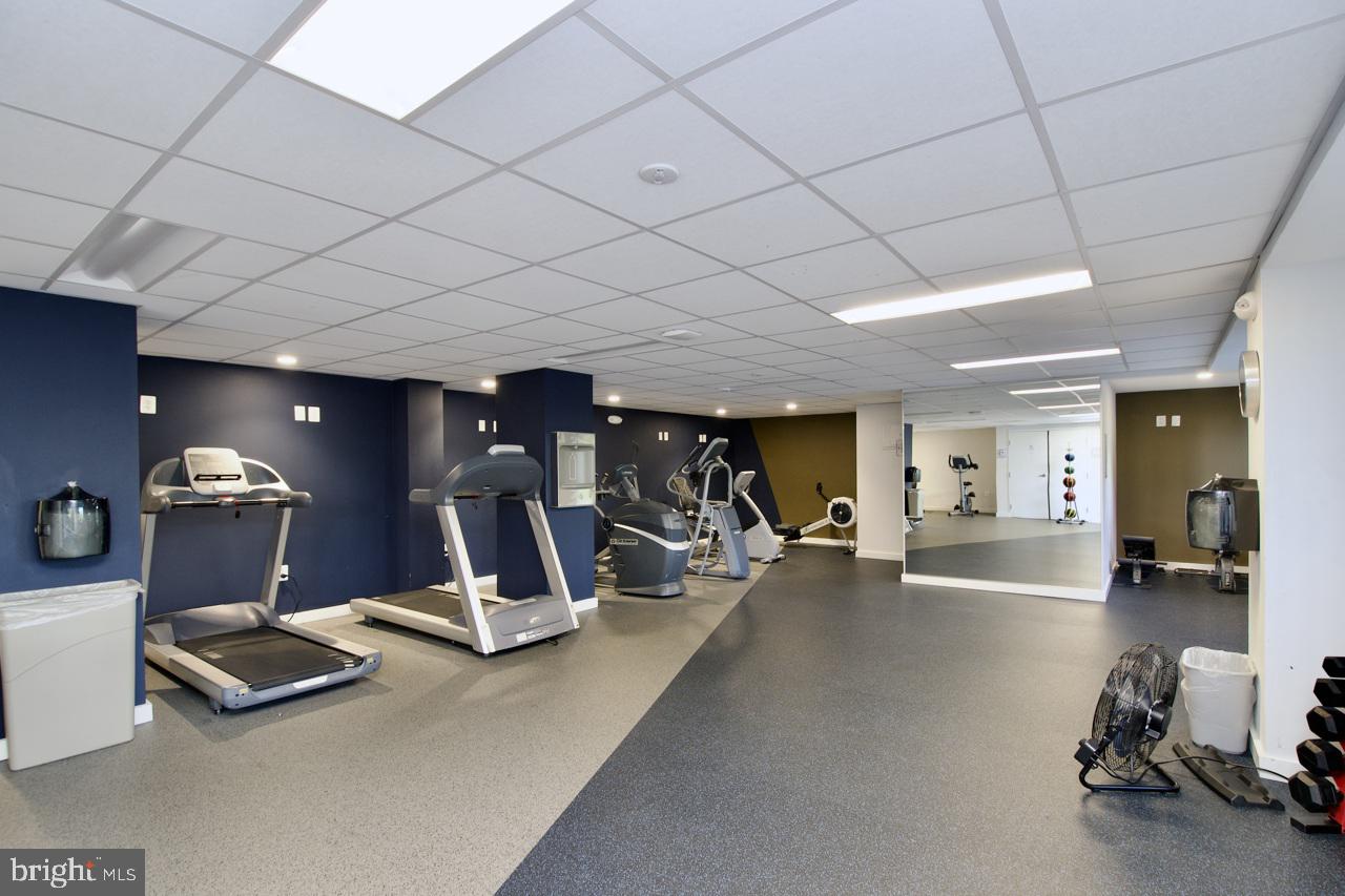 PARK PLACE - Residential Lease