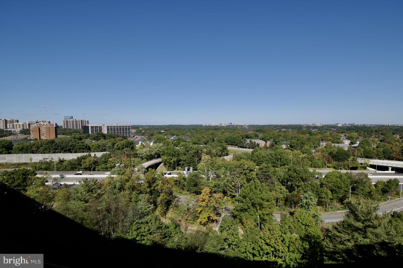 PARK PLACE - Residential Lease