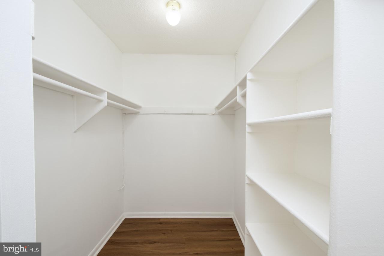 PARK PLACE - Residential Lease