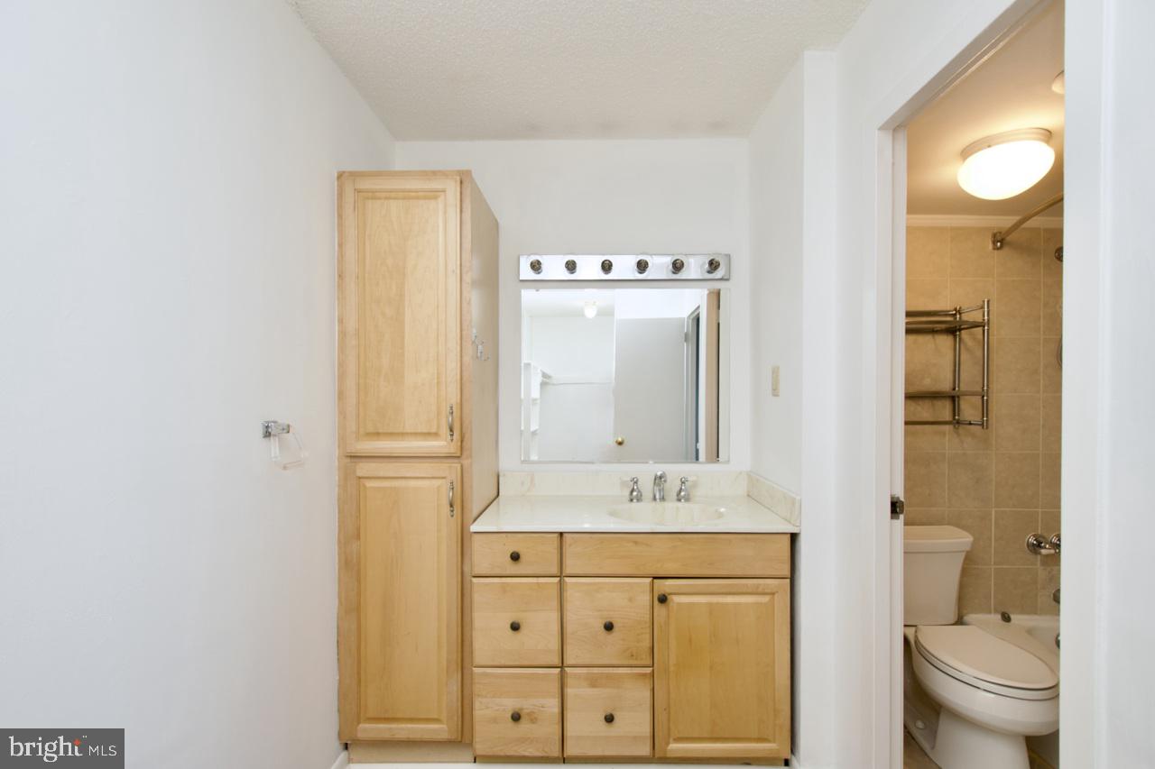 PARK PLACE - Residential Lease