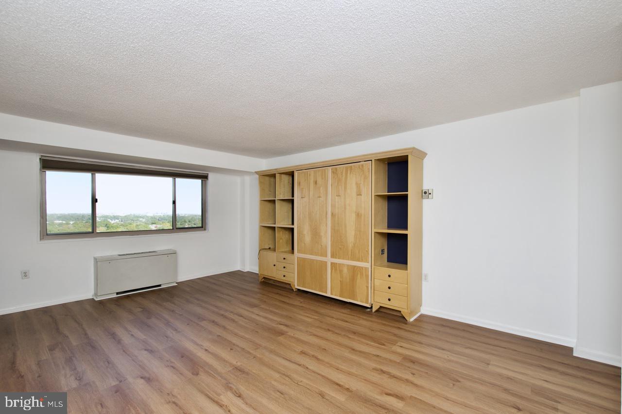 PARK PLACE - Residential Lease