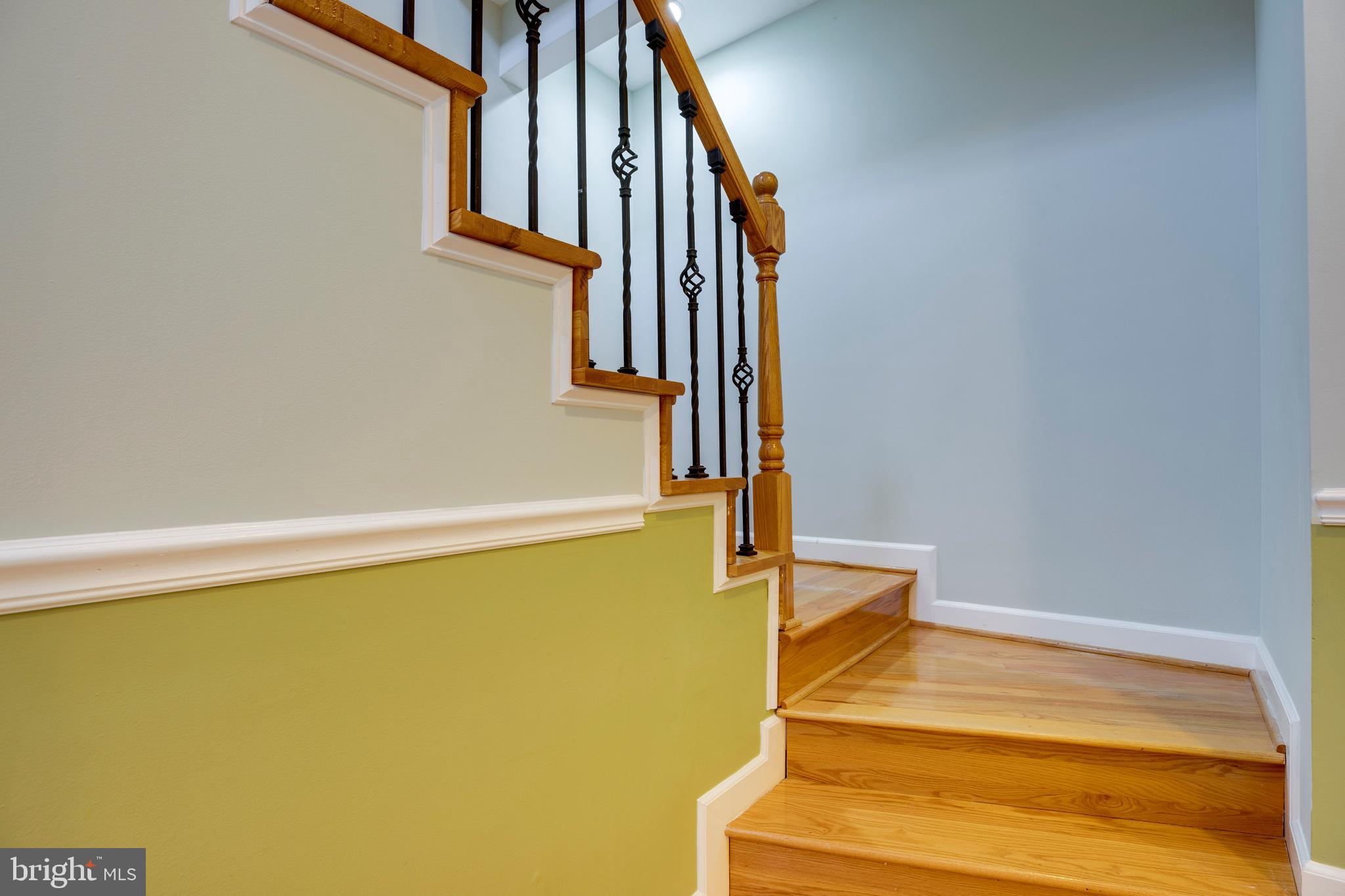 LEE FOREST - Residential