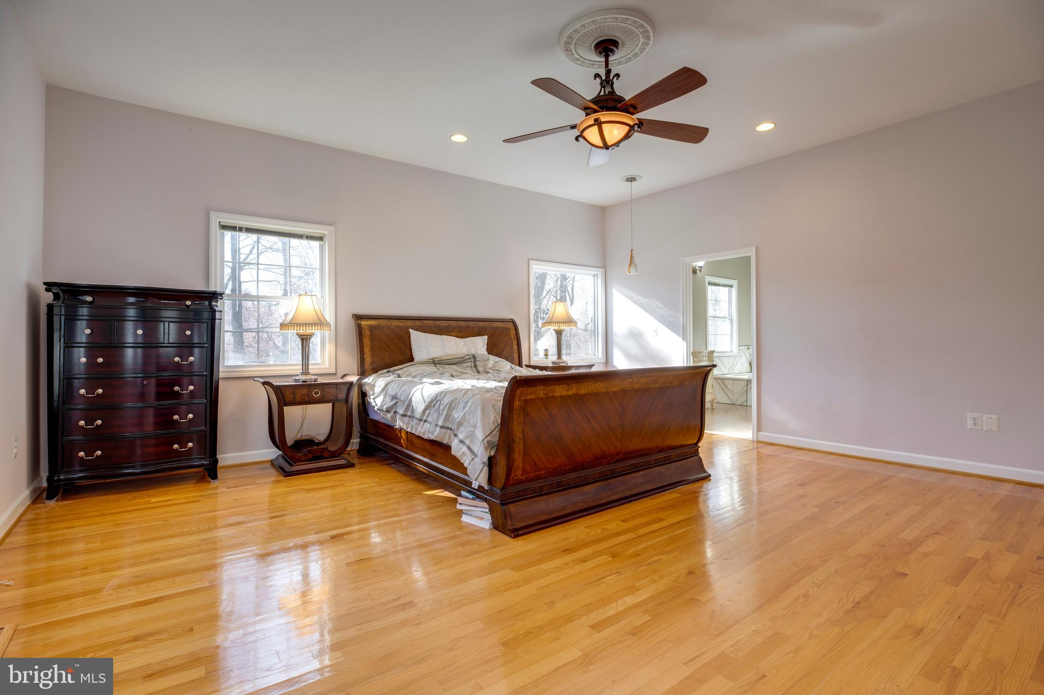 LEE FOREST - Residential