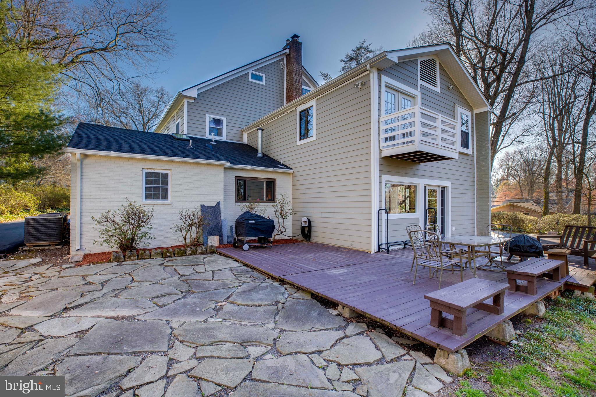 LEE FOREST - Residential