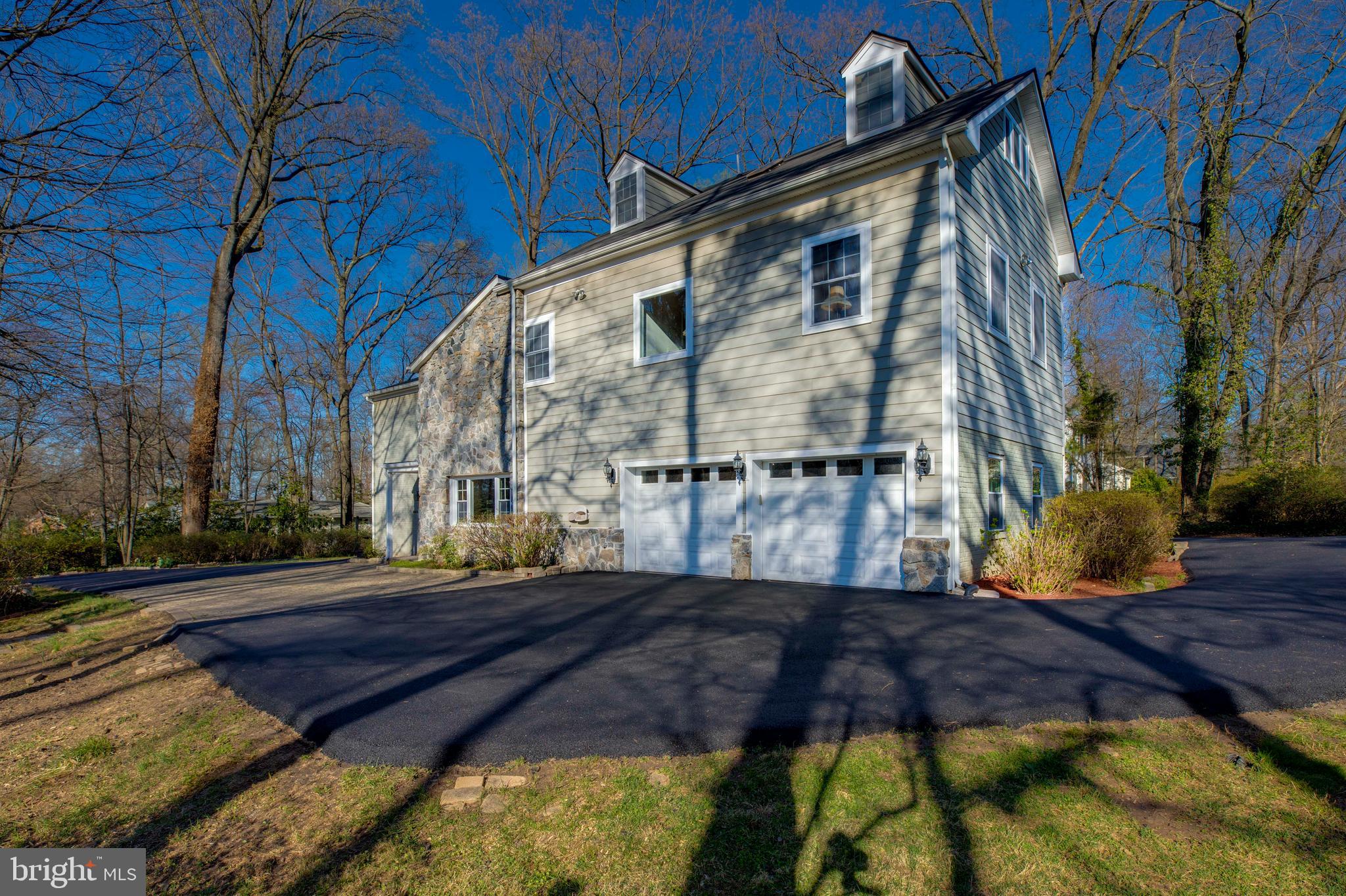 LEE FOREST - Residential