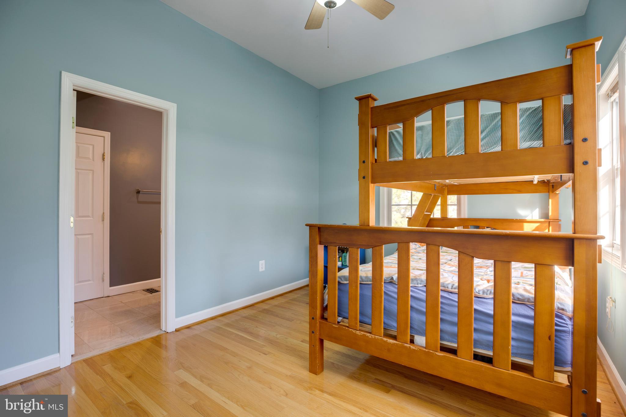 LEE FOREST - Residential