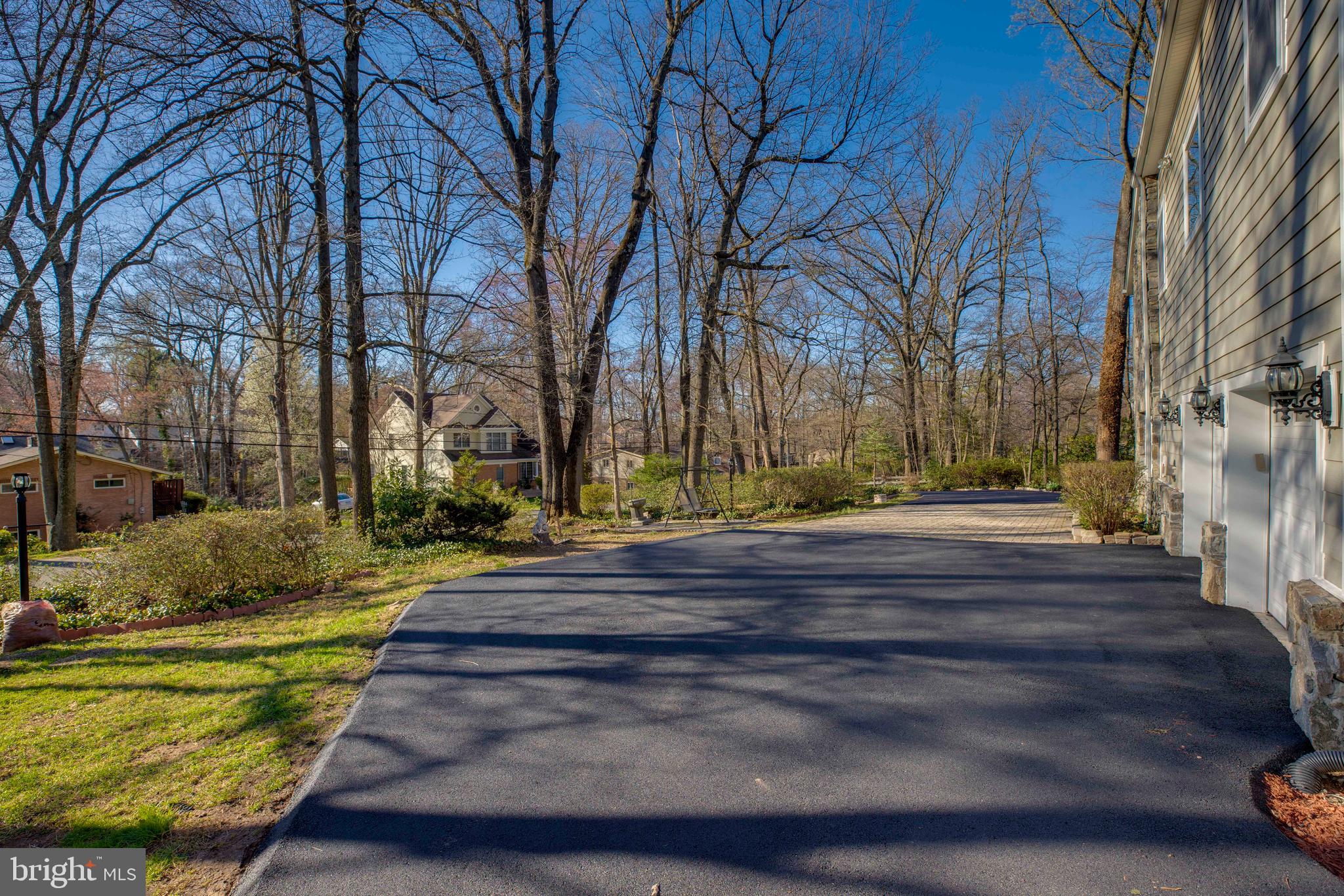 LEE FOREST - Residential