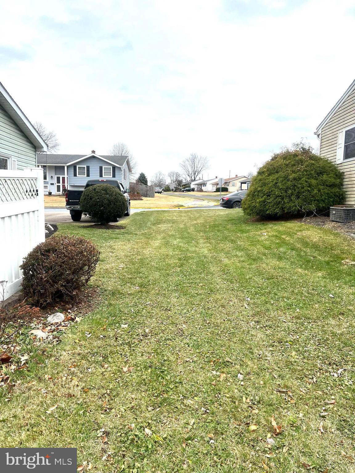 SHOPES GARDEN - Residential