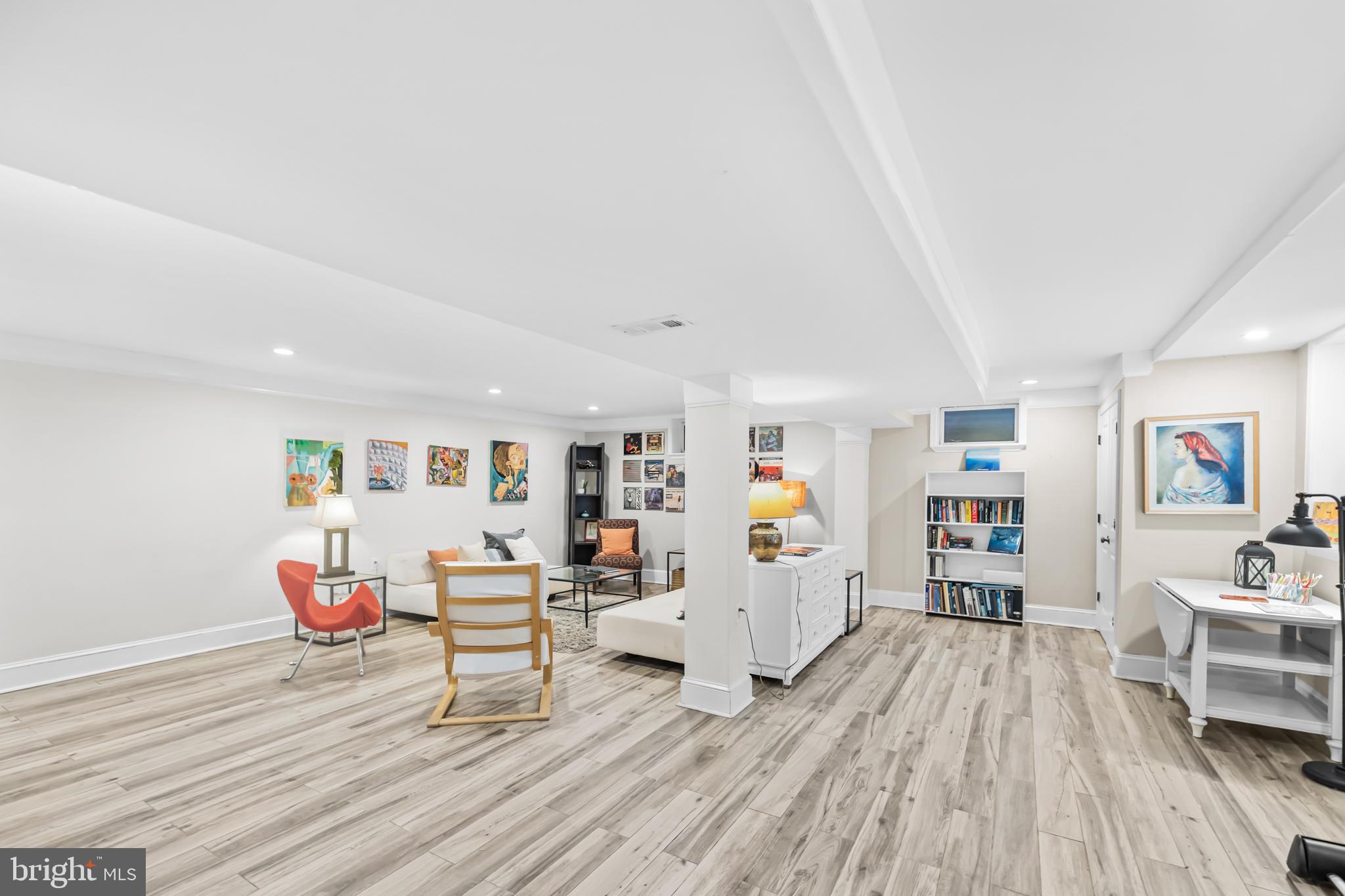 AMANS MCLEAN ESTATES - Residential