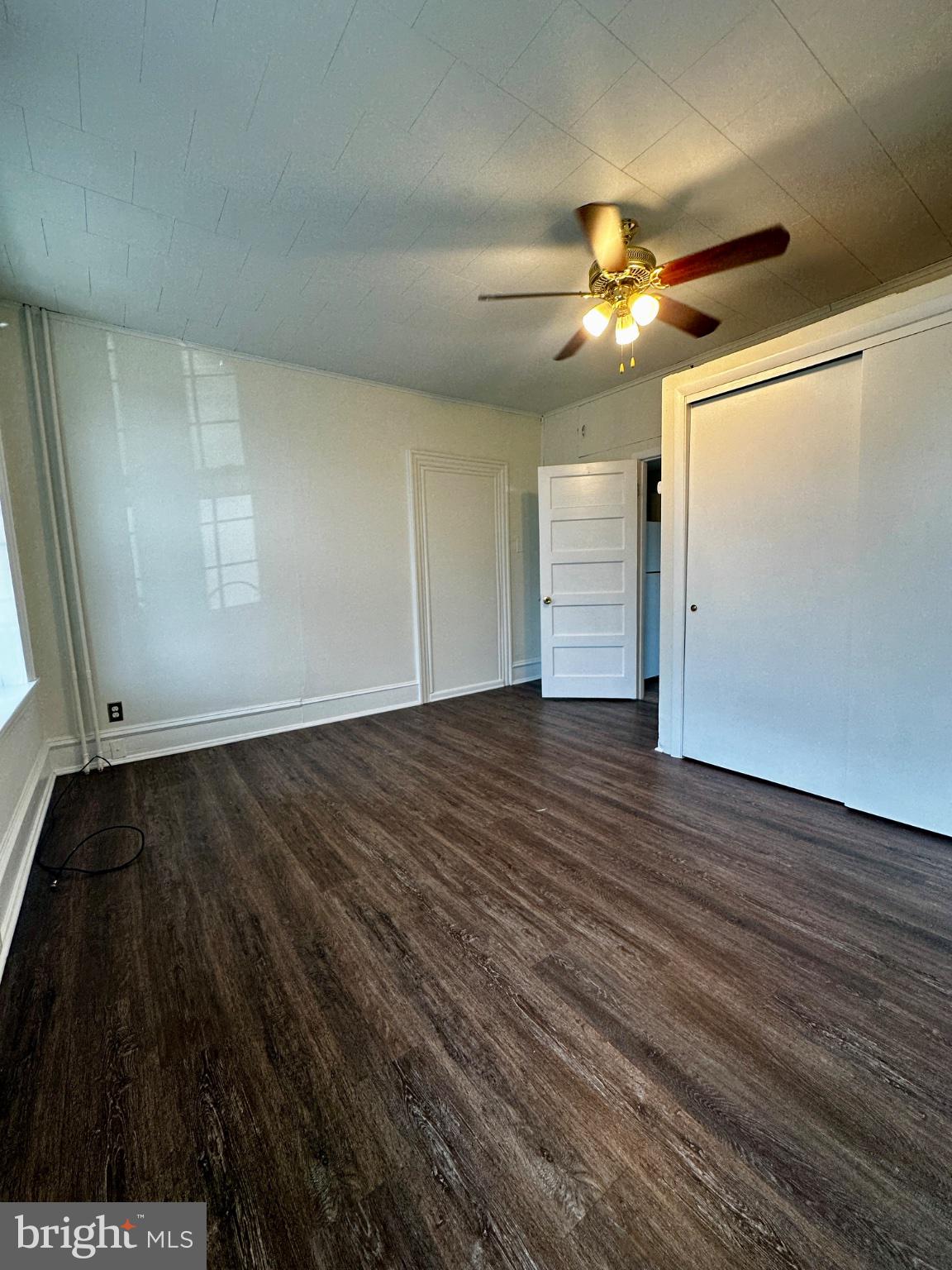201 BRIDGE STREET APT 4