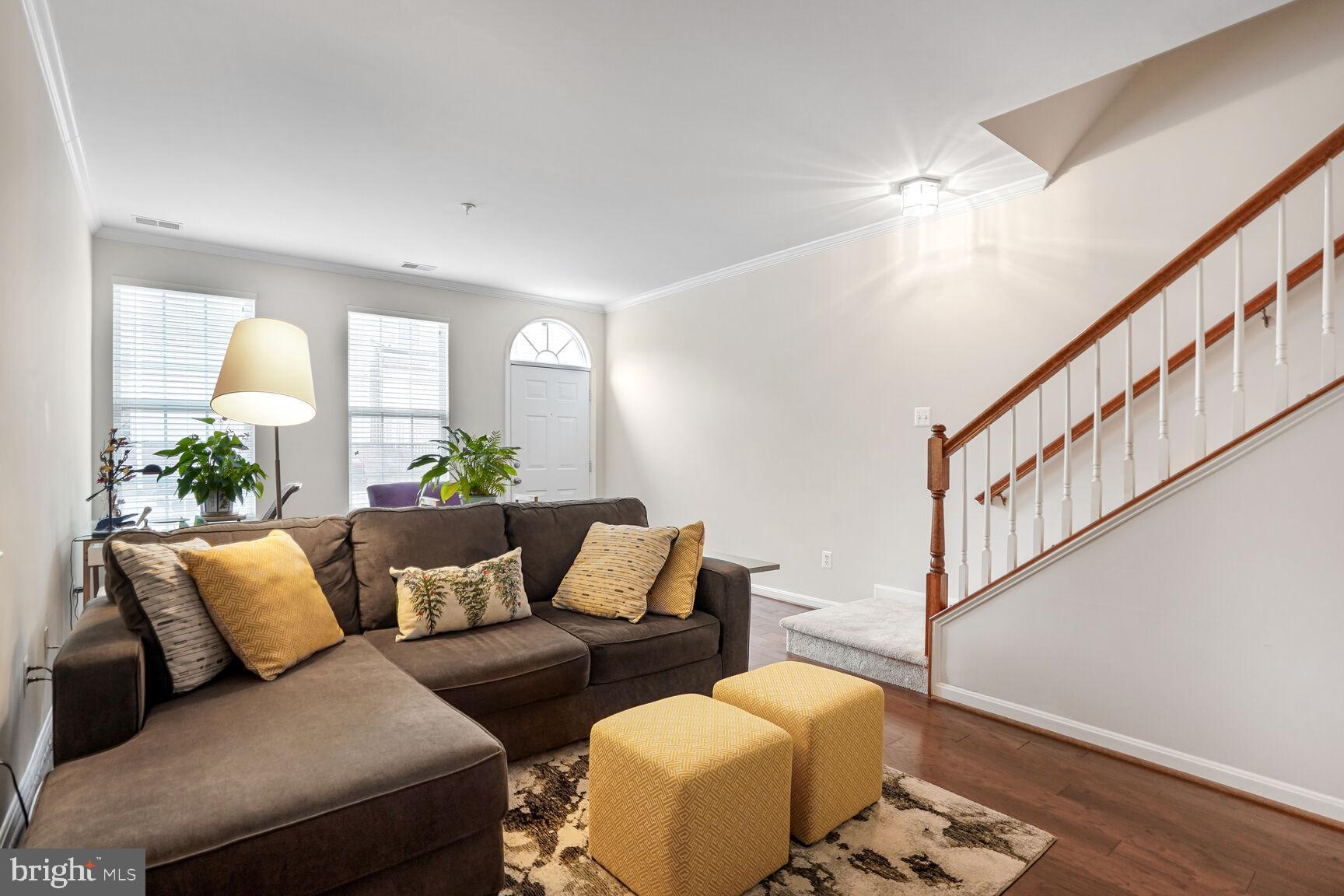 2663 MANHATTAN PLACE 111