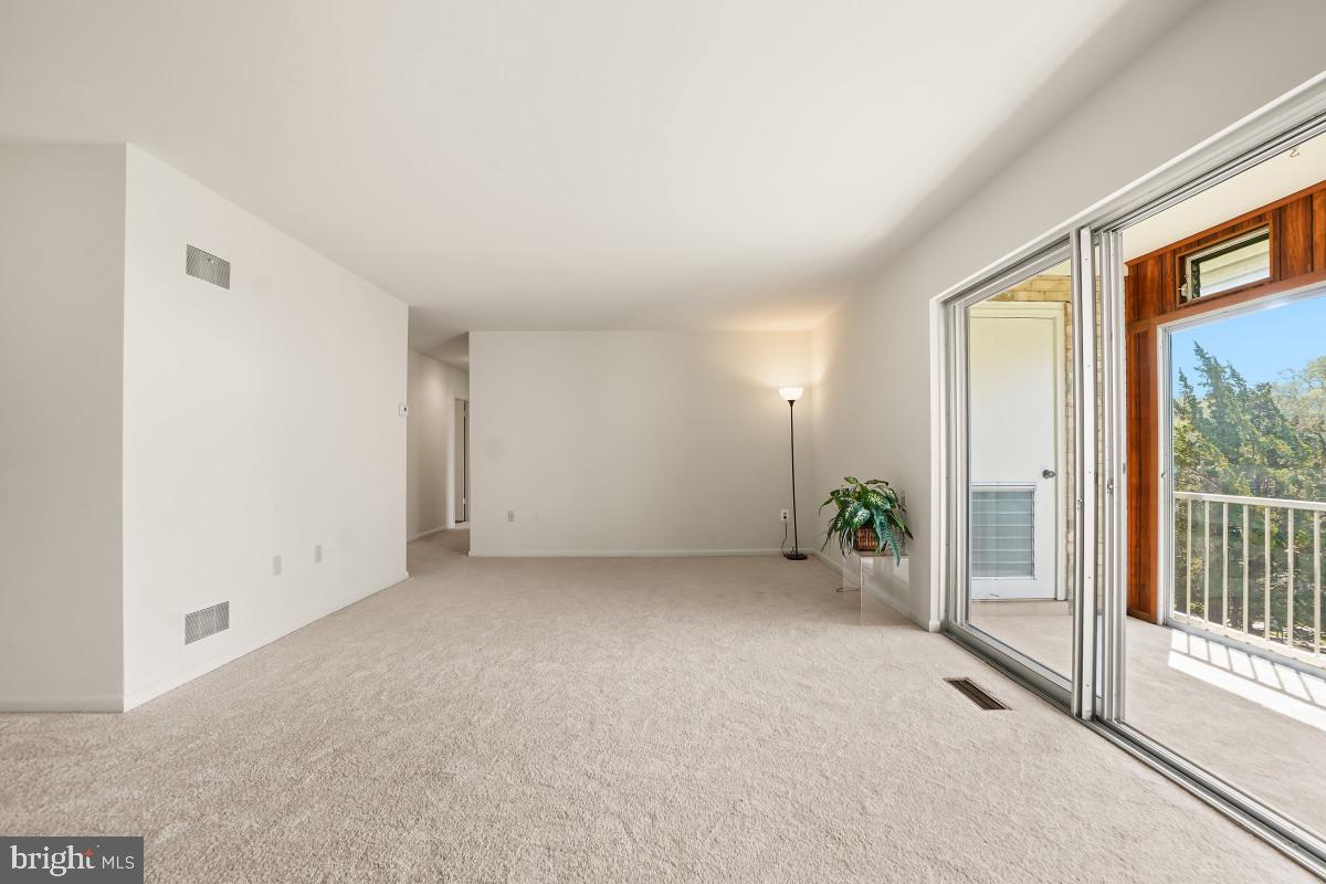 3350 GLENEAGLES DRIVE 70-2B